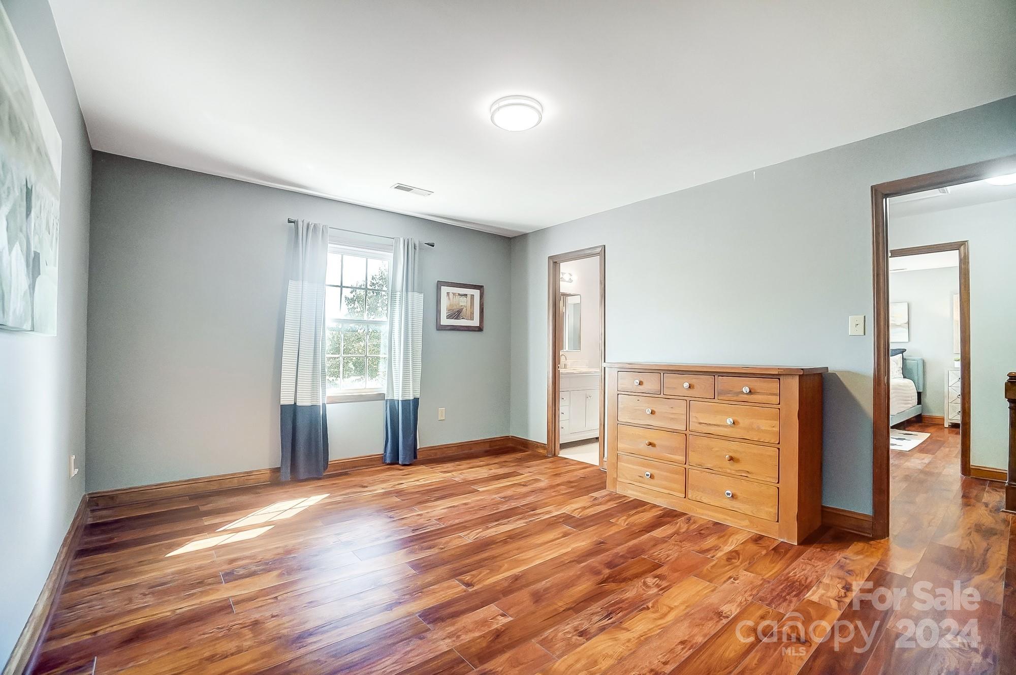 Fox Hunt Estates - Residential