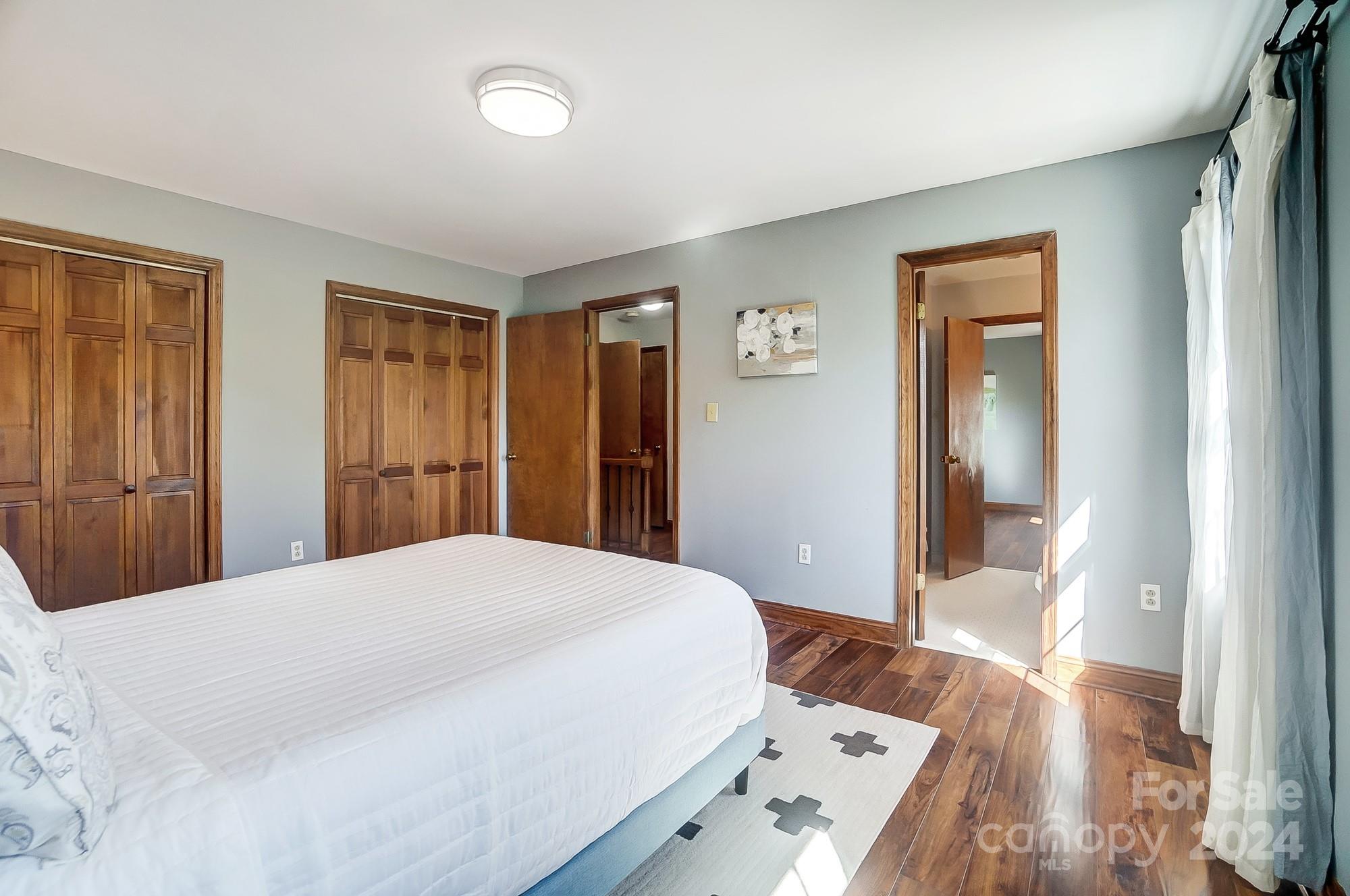 Fox Hunt Estates - Residential