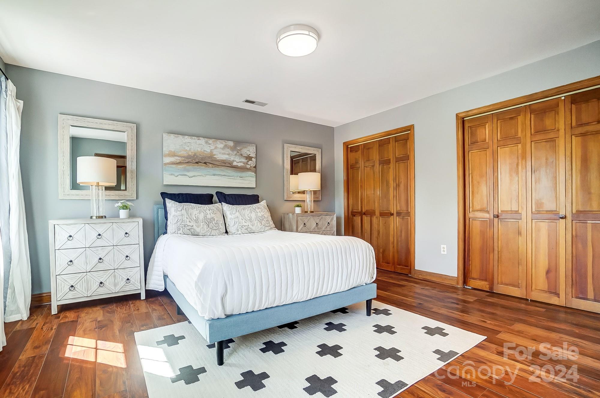 Fox Hunt Estates - Residential