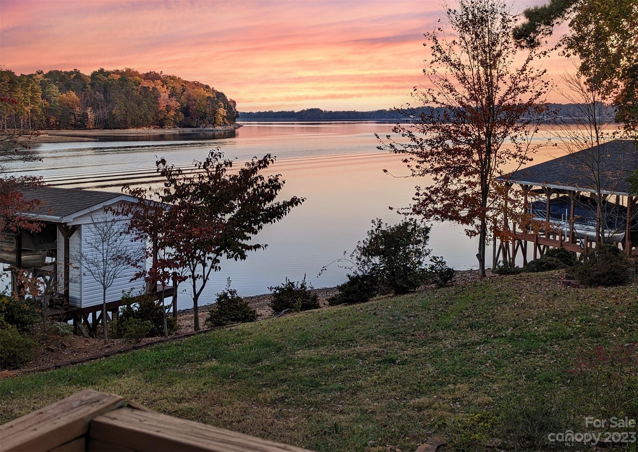 Fairway Shores - Residential