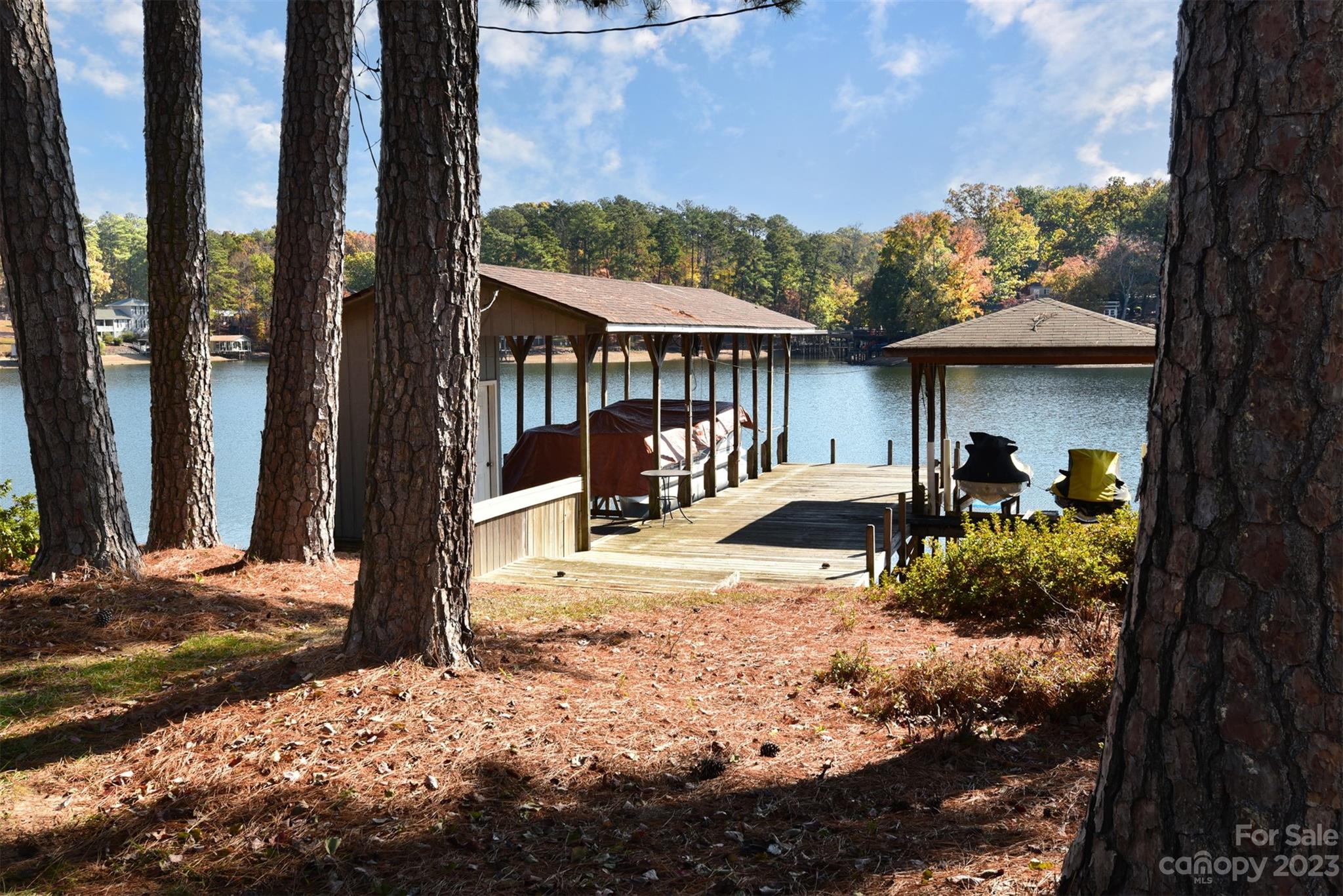 Fairway Shores - Residential