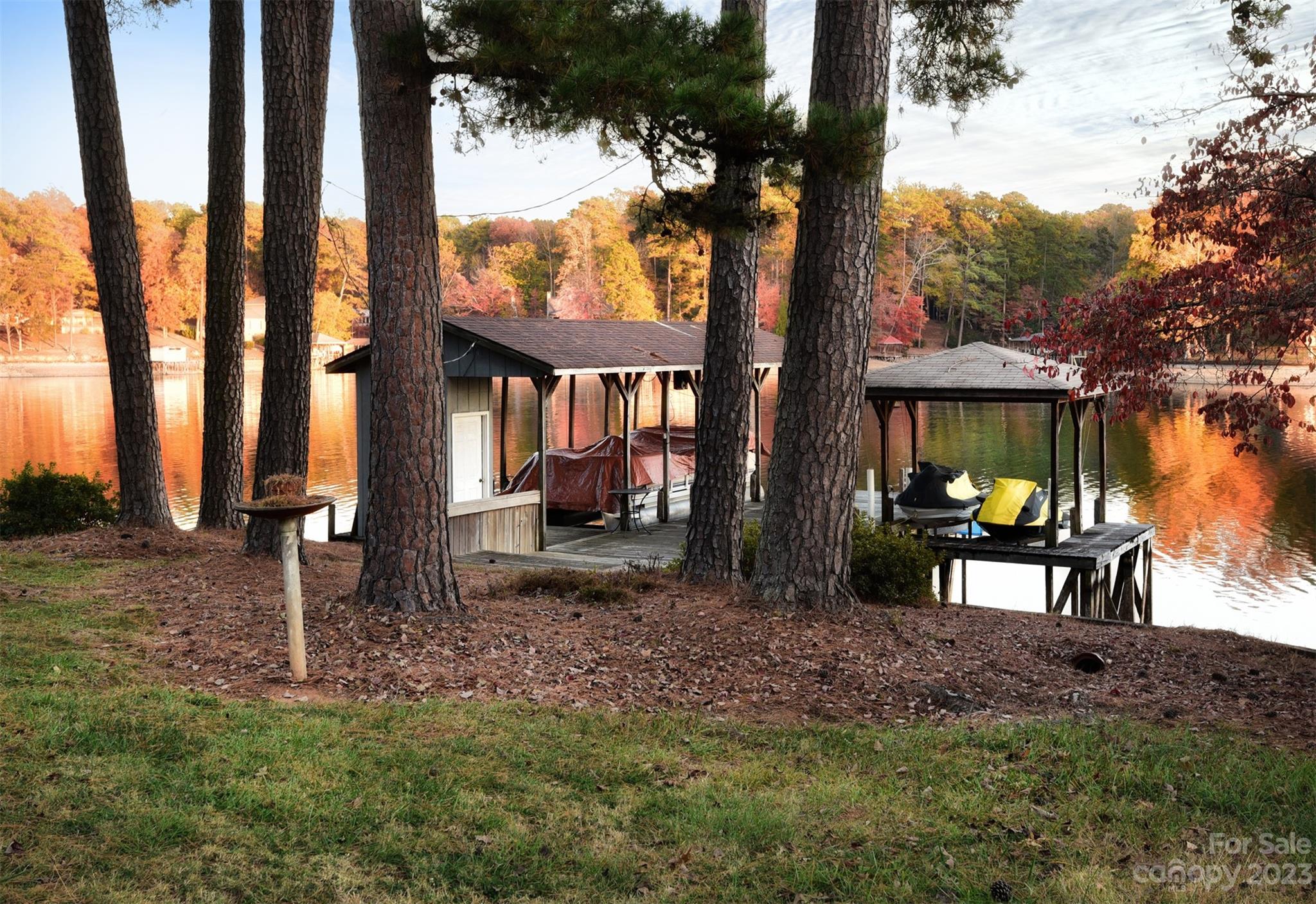 Fairway Shores - Residential