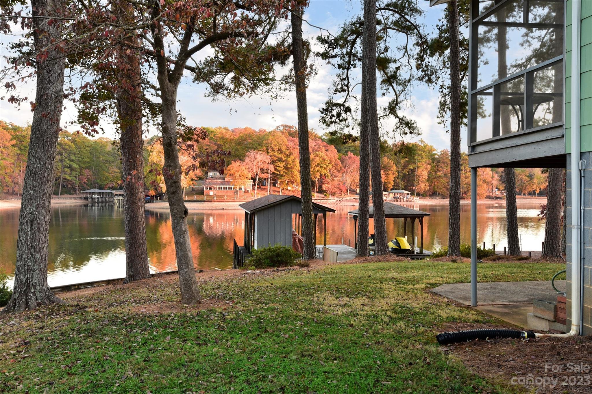 Fairway Shores - Residential