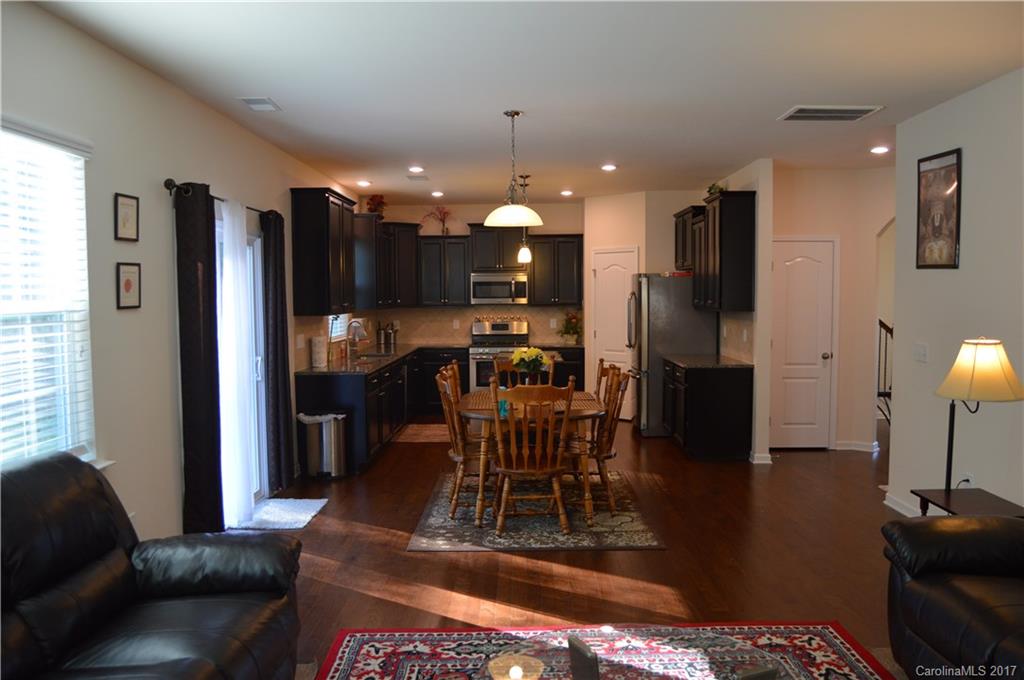 Fullerton Place - Residential Lease