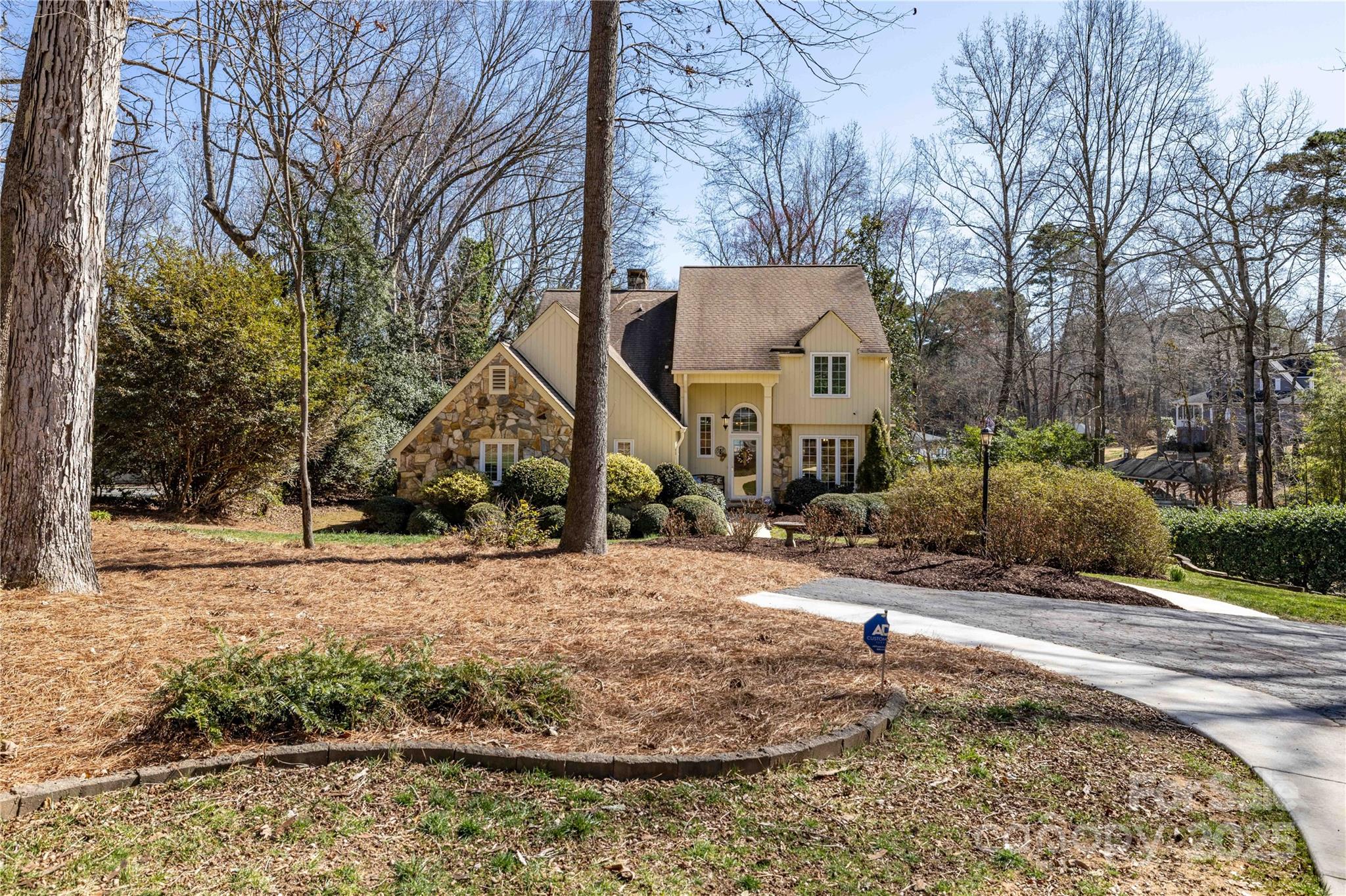 Sapona Trace - Residential