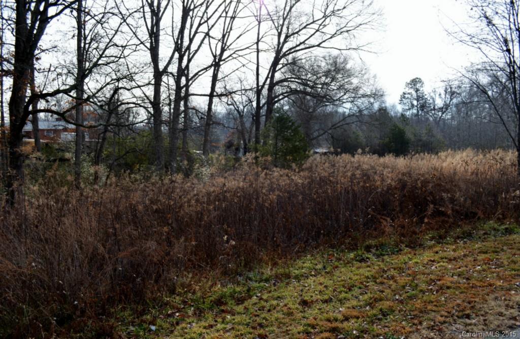 Green Meadows - Land