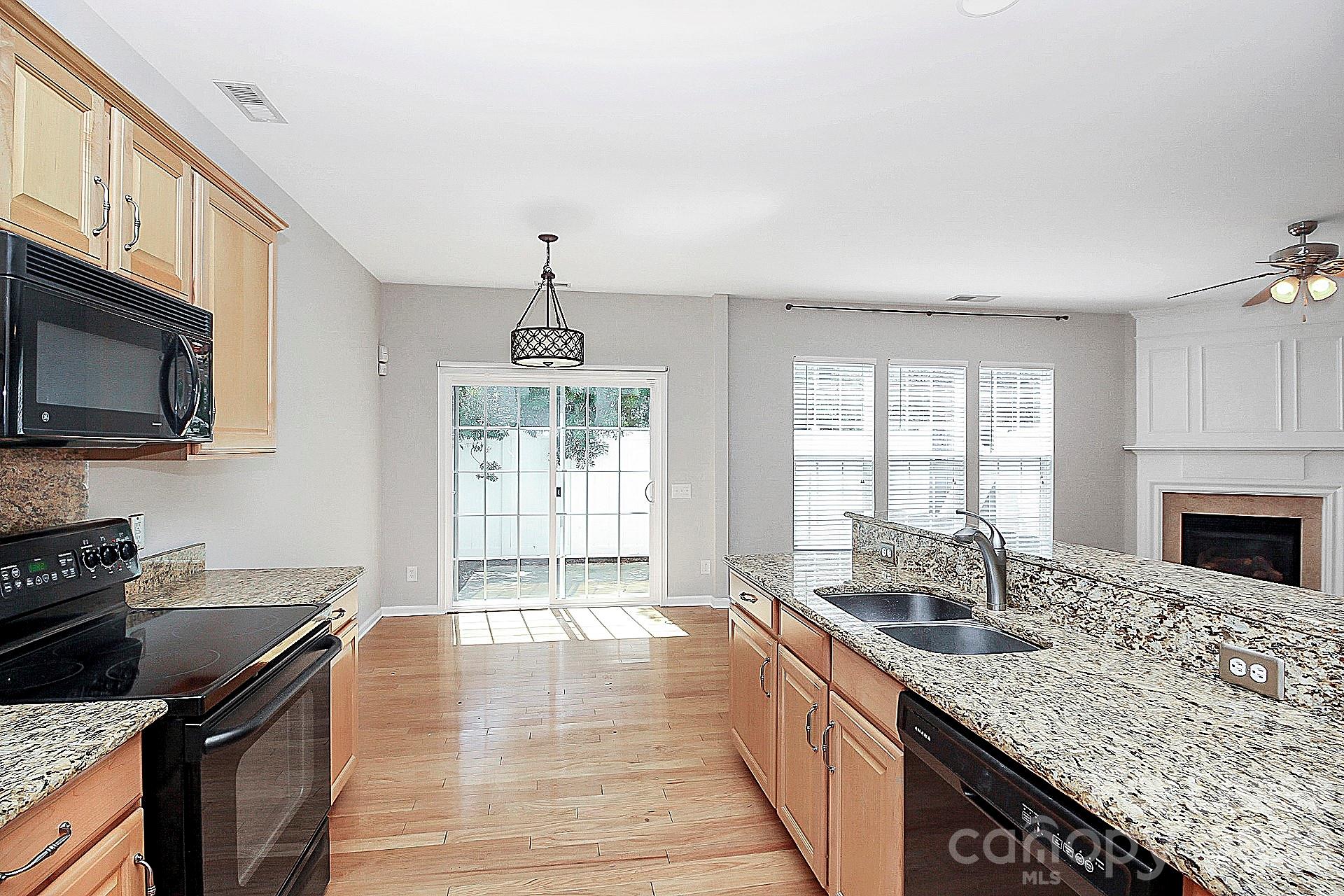 Blakeney Preserve - Residential Lease