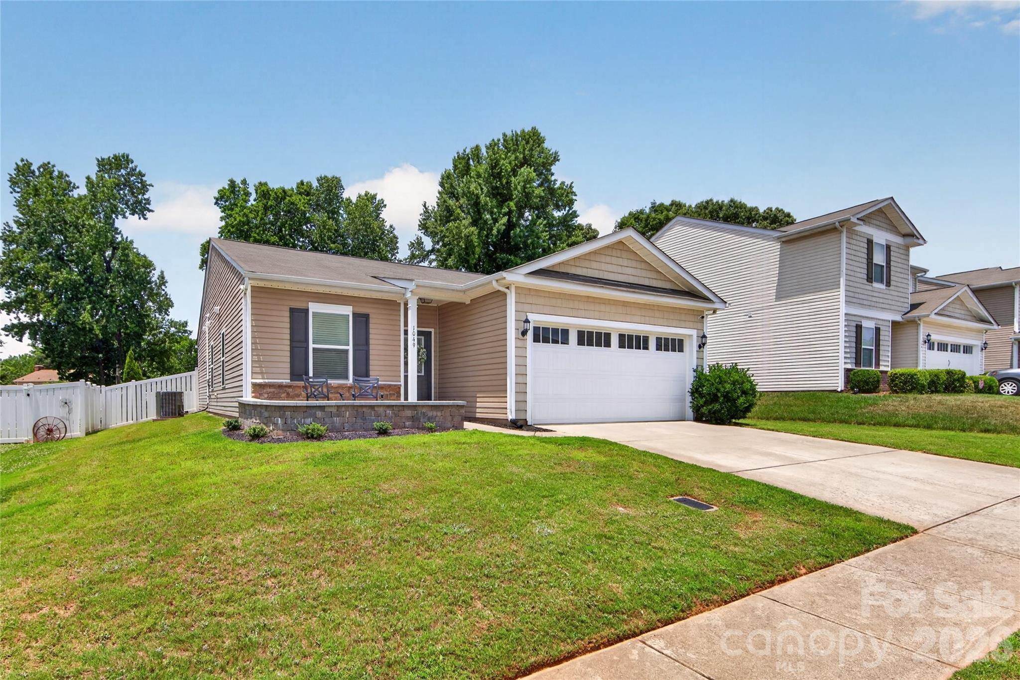 1049 Sweetgum Street