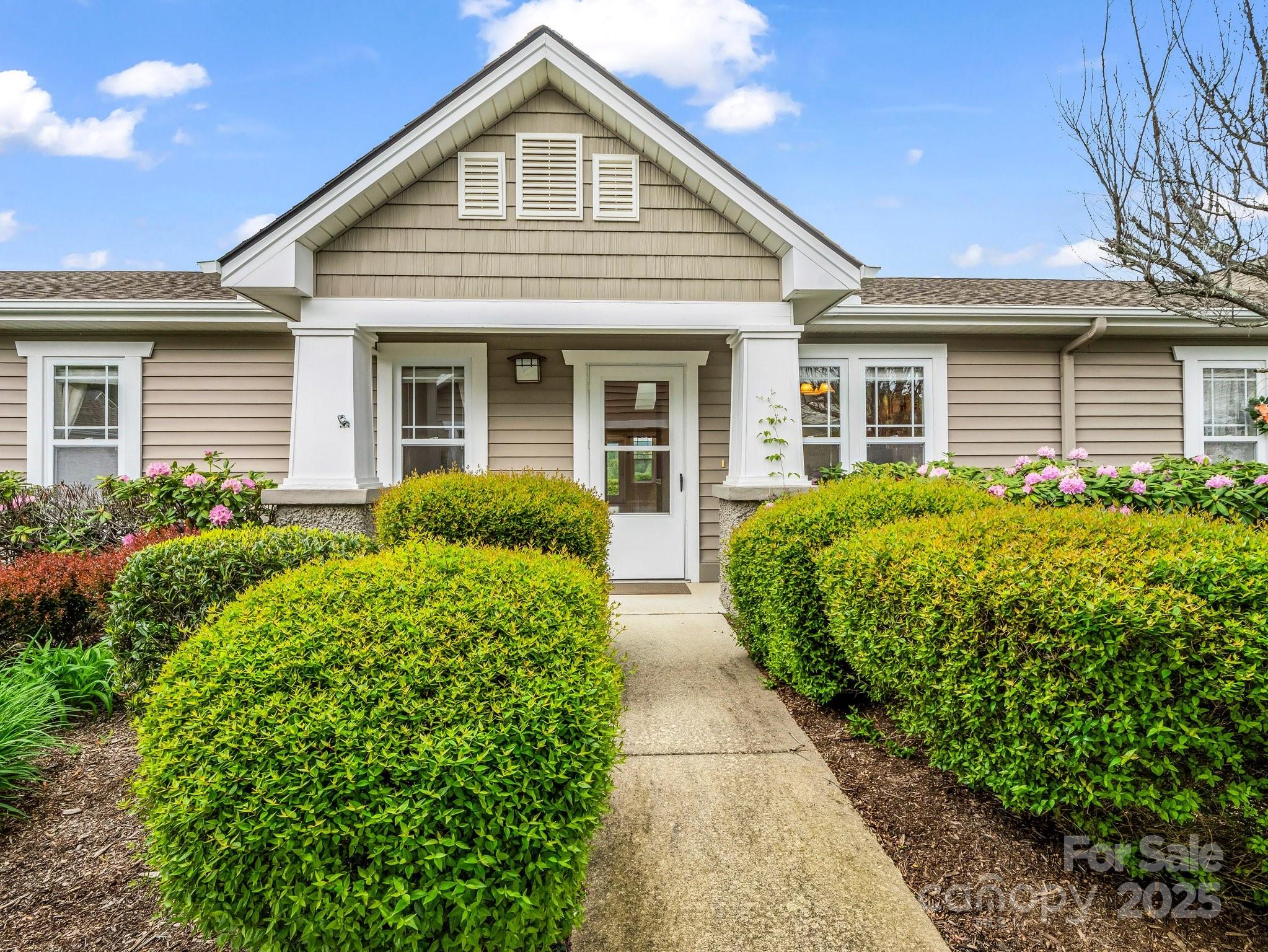 5802 Wood Duck Way