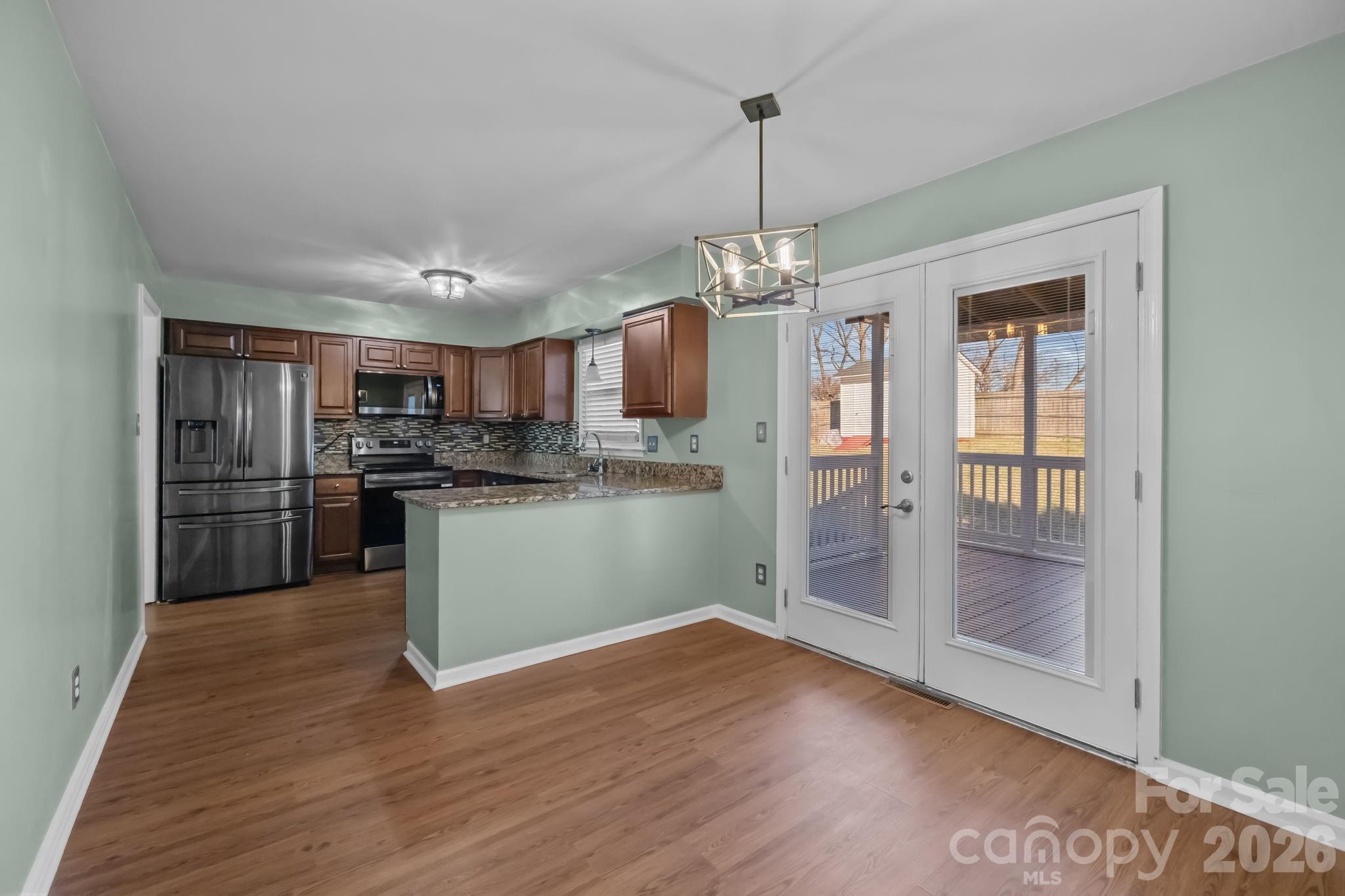 Falconbridge - Residential