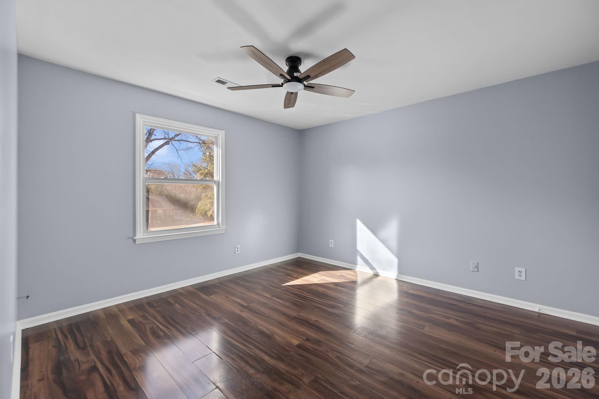 Falconbridge - Residential