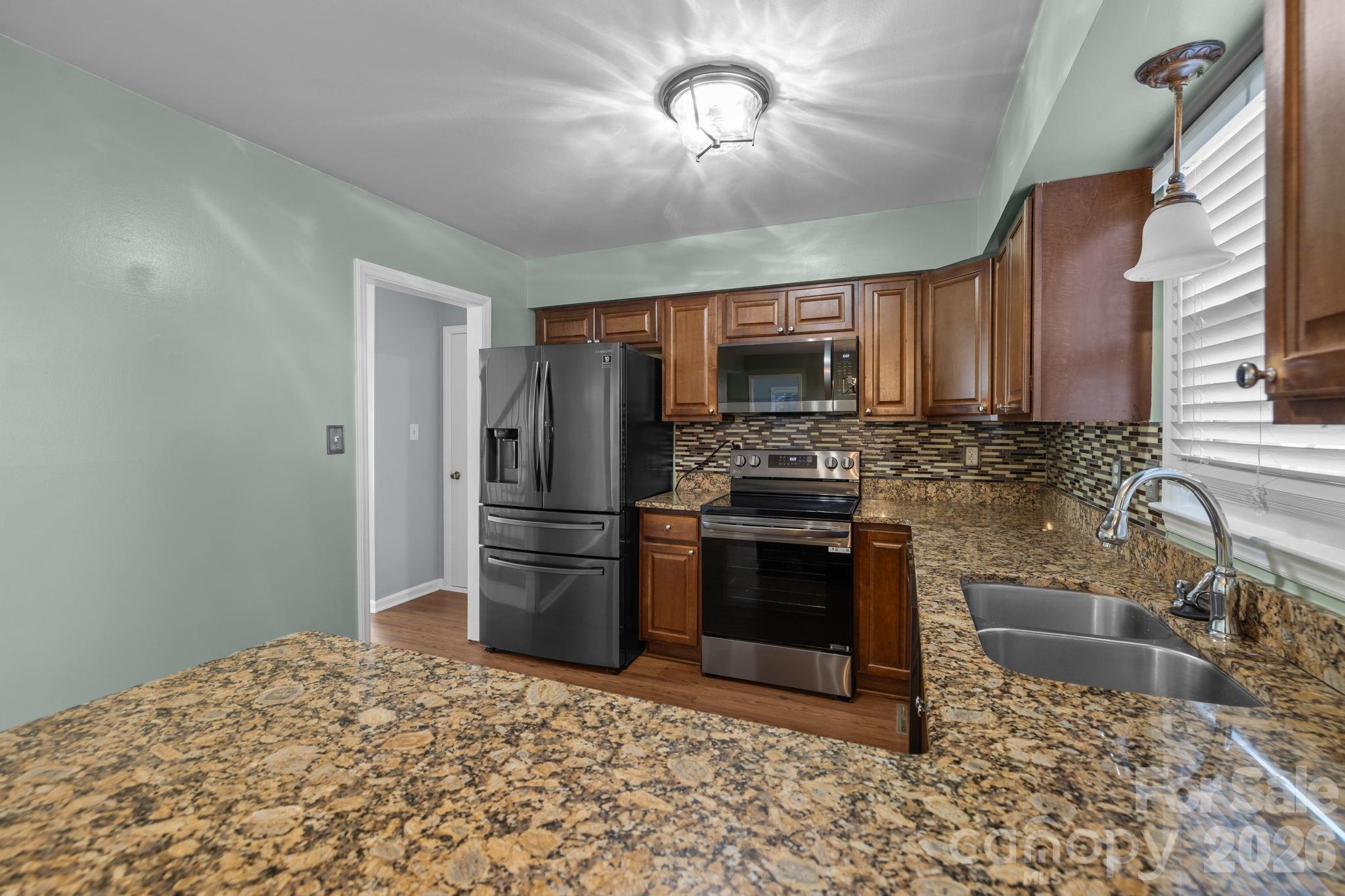 Falconbridge - Residential