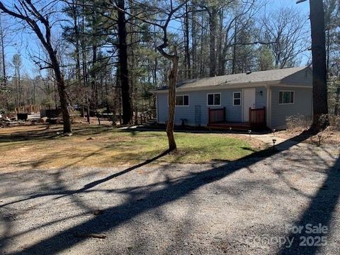 35 LAKEMONT COTTAGE Trail 35 CONDO Flat Rock NC 28731