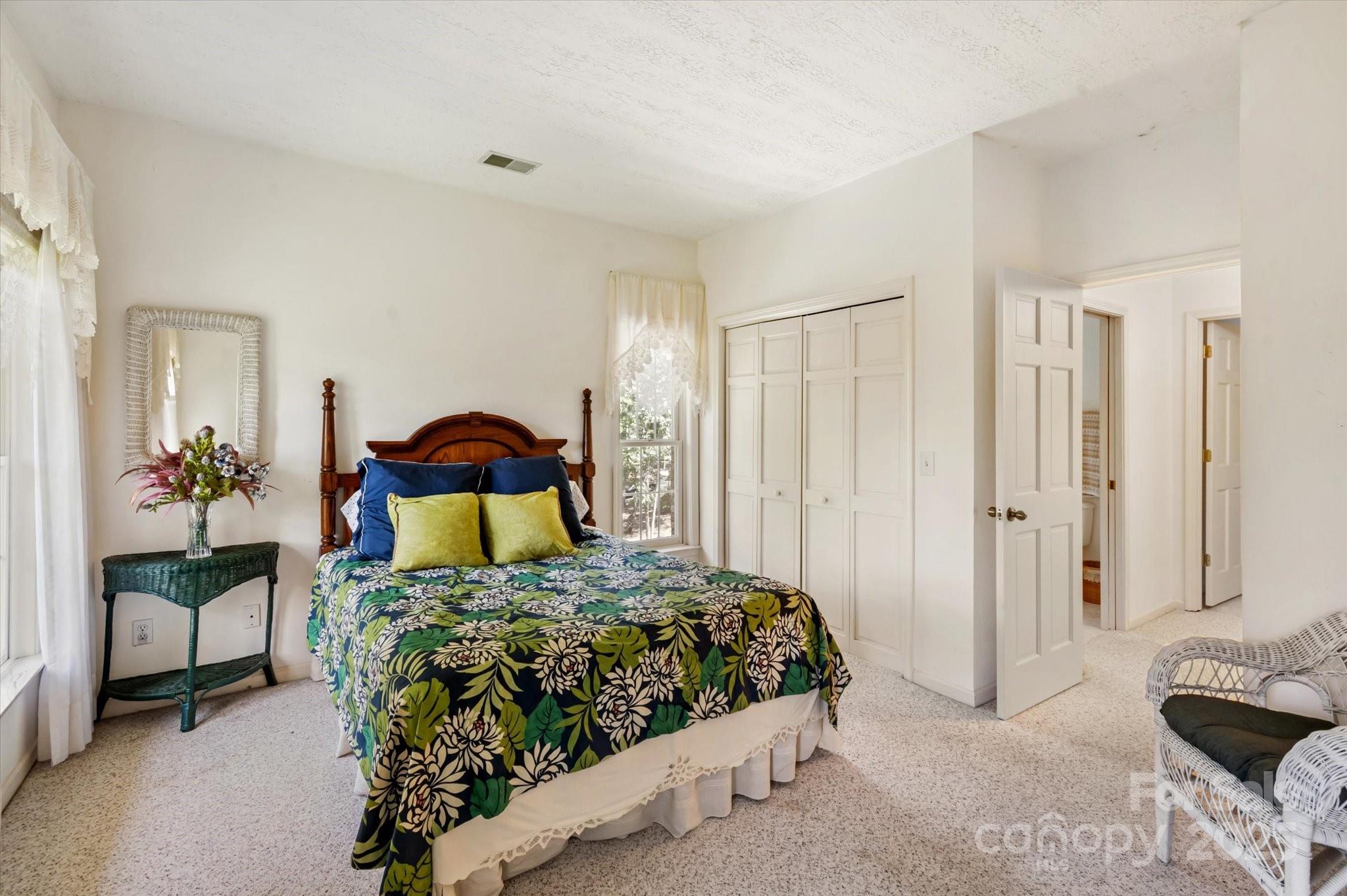 Red Fox - Residential