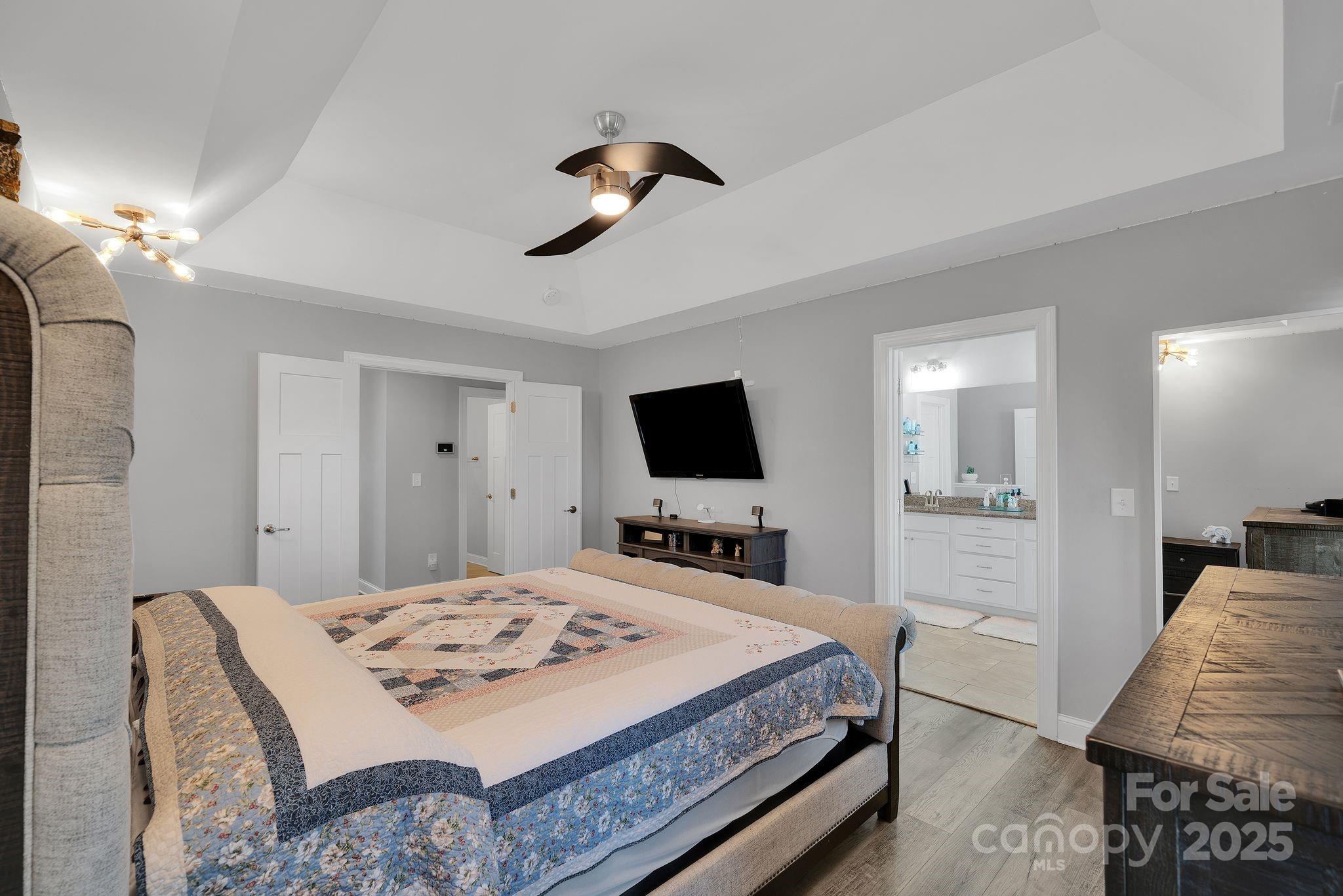 Kings View - Residential