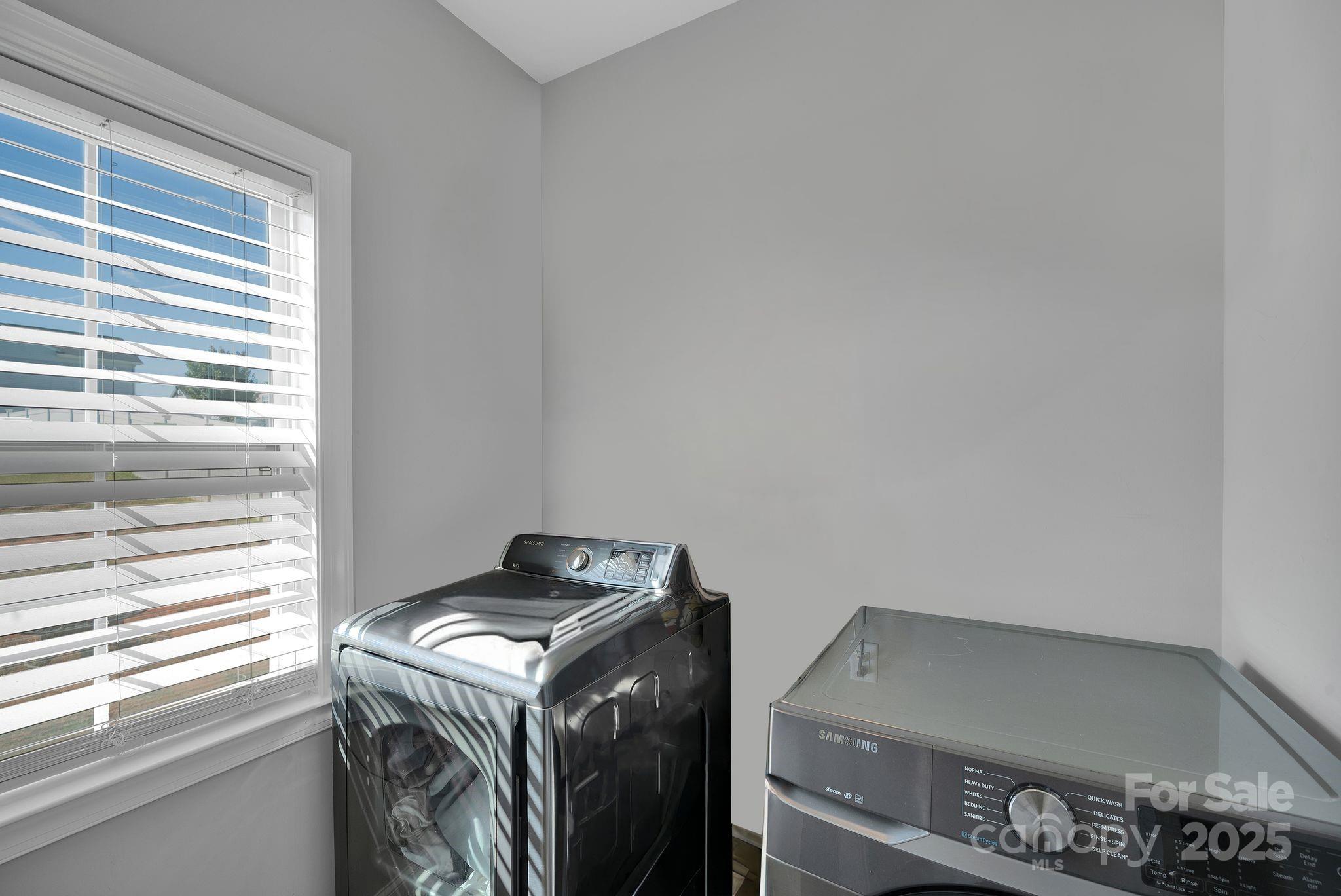 Kings View - Residential