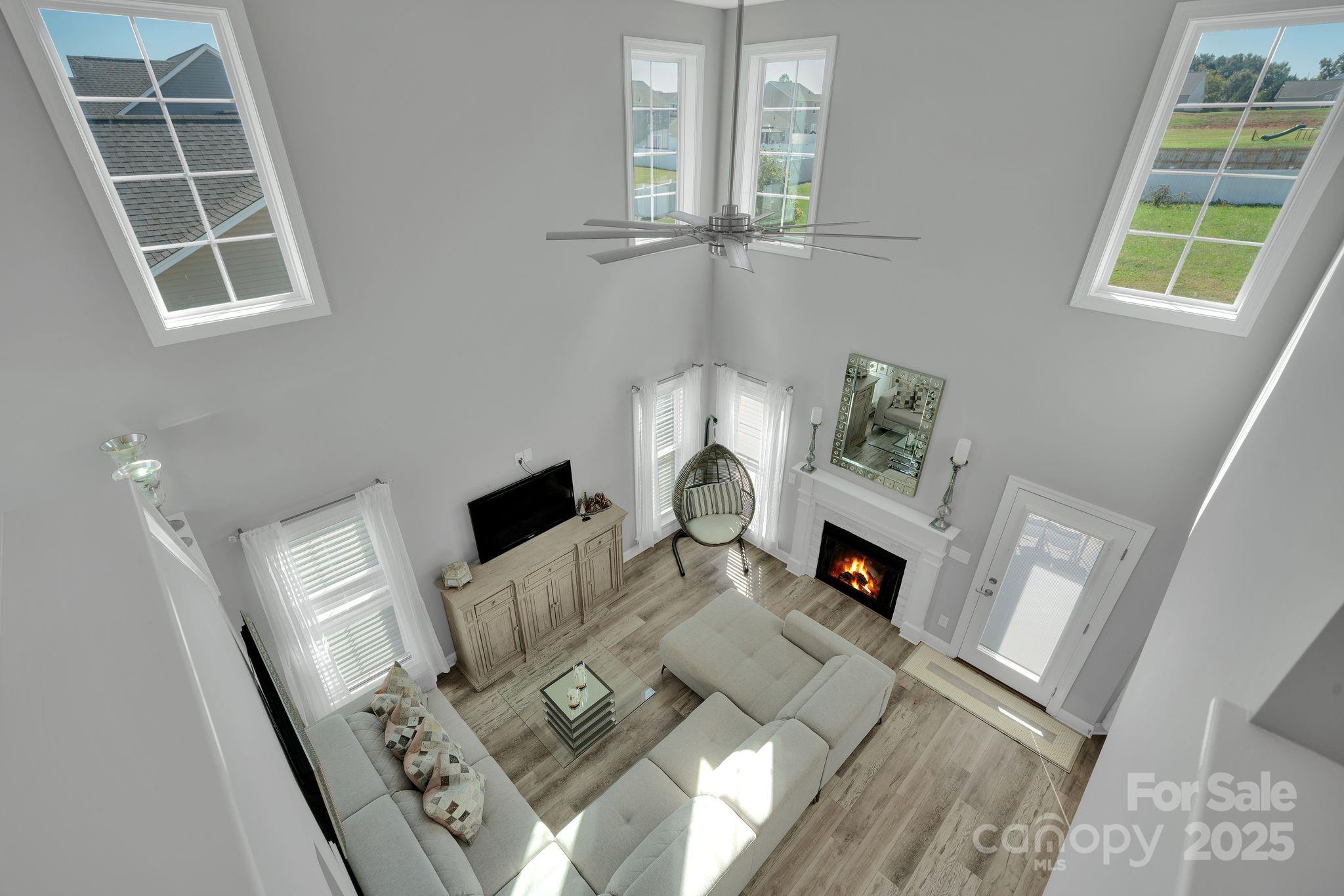 Kings View - Residential