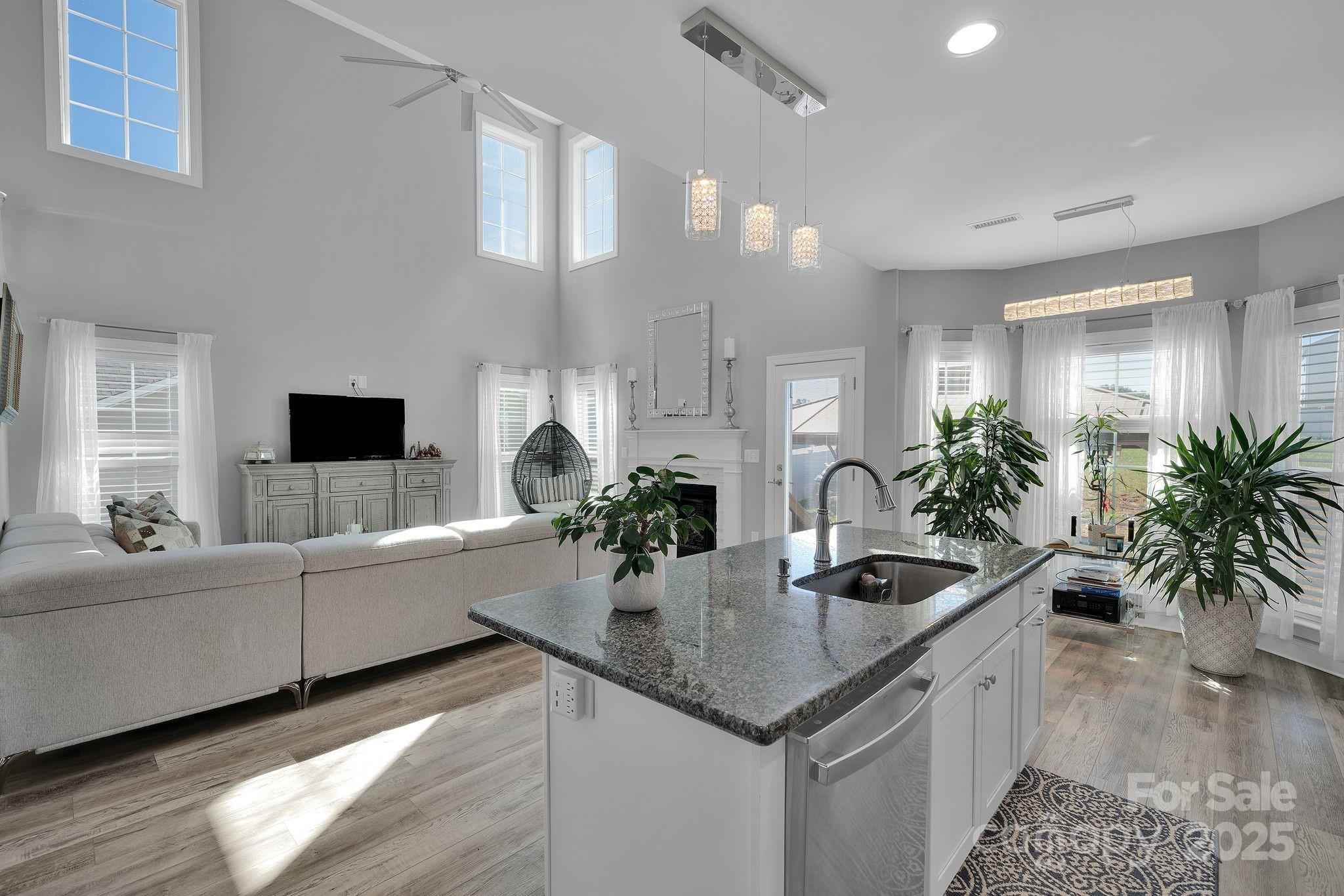 Kings View - Residential