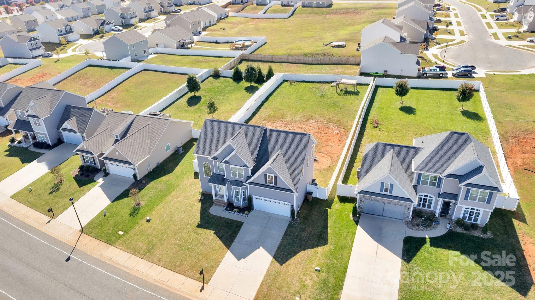 Kings View - Residential