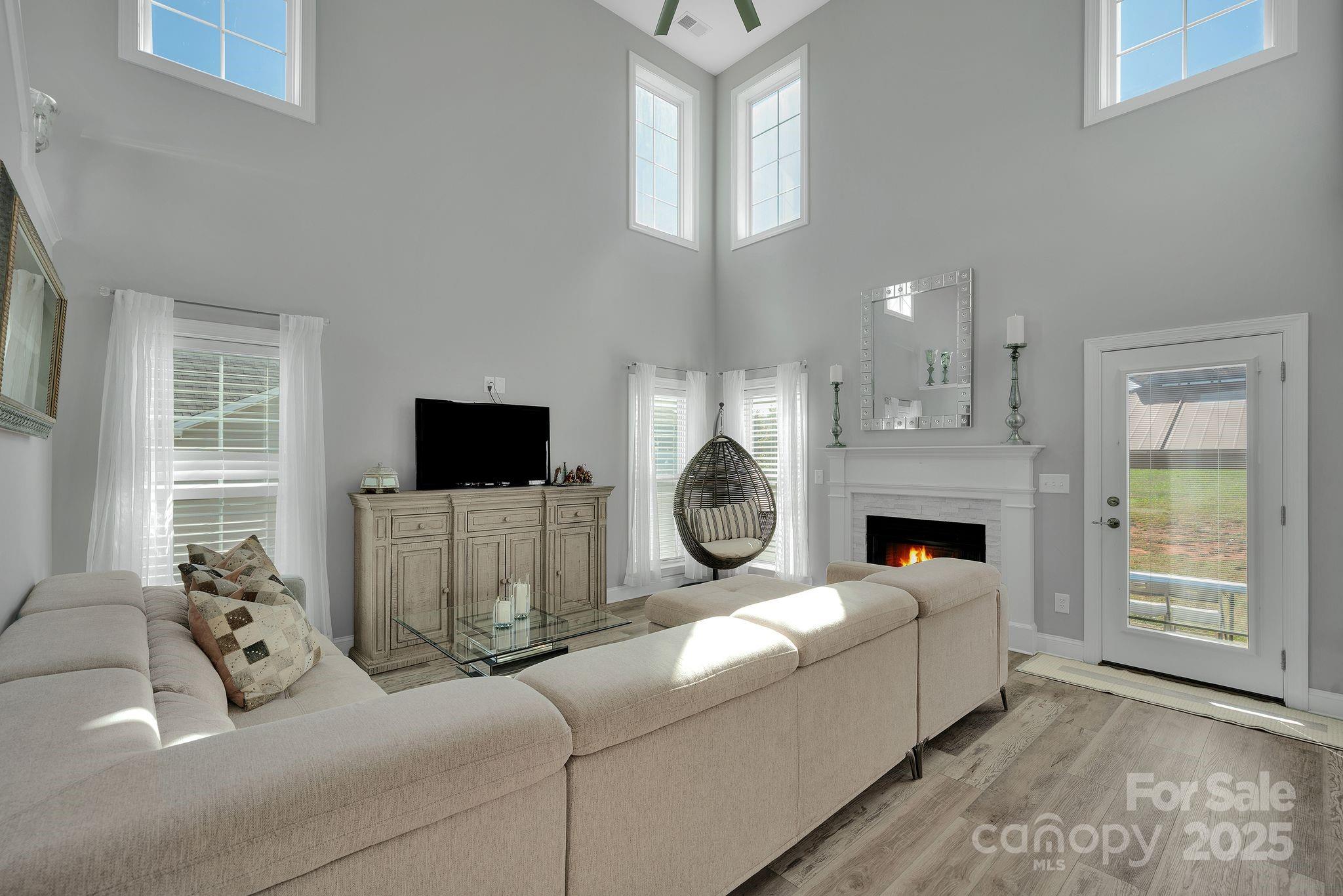 236 Pinnacle Crossing