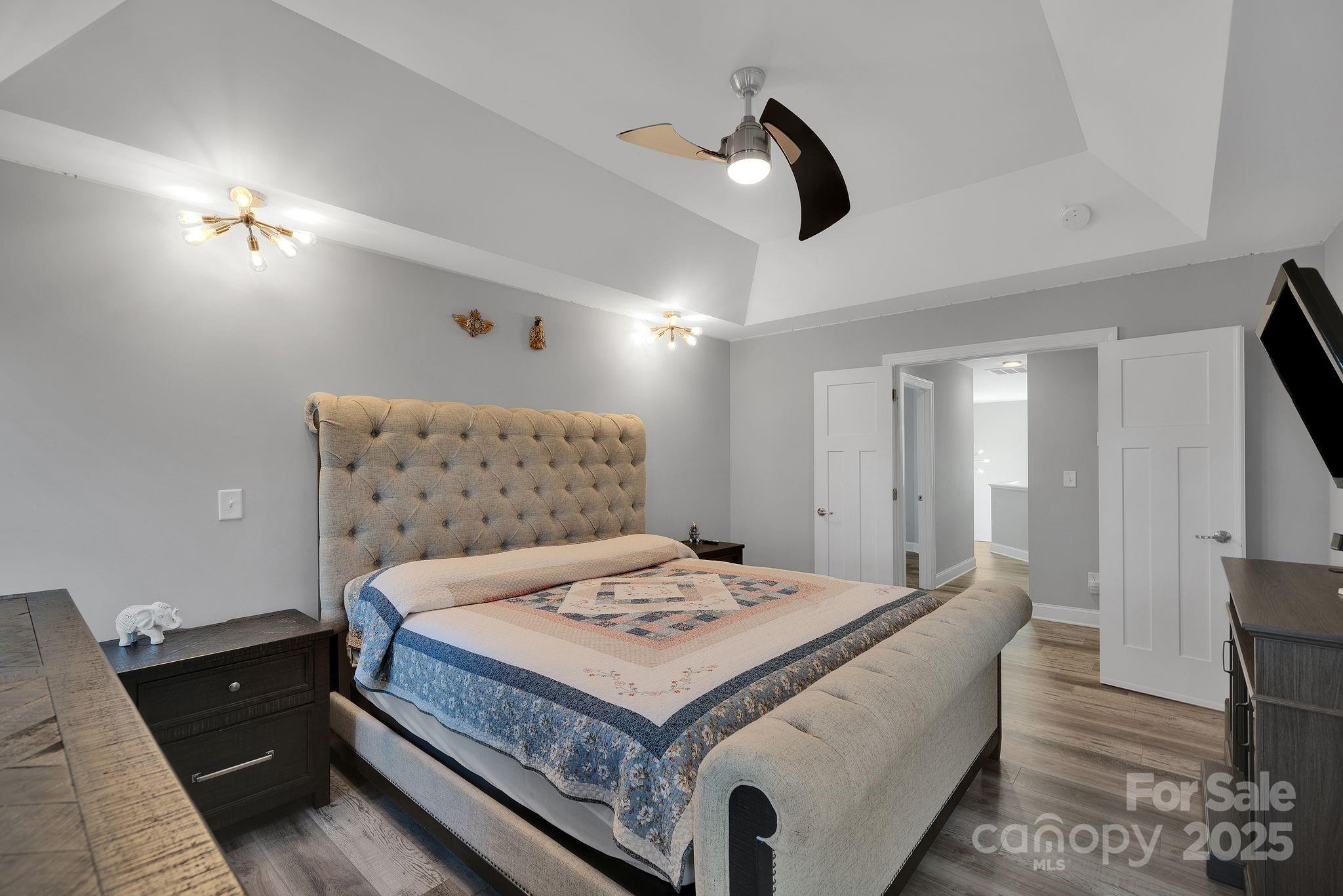 Kings View - Residential