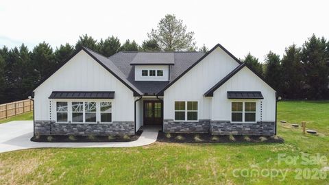 Photo of 520 Allen Way, Indian Trail, NC 28079 (MLS # 4374073)