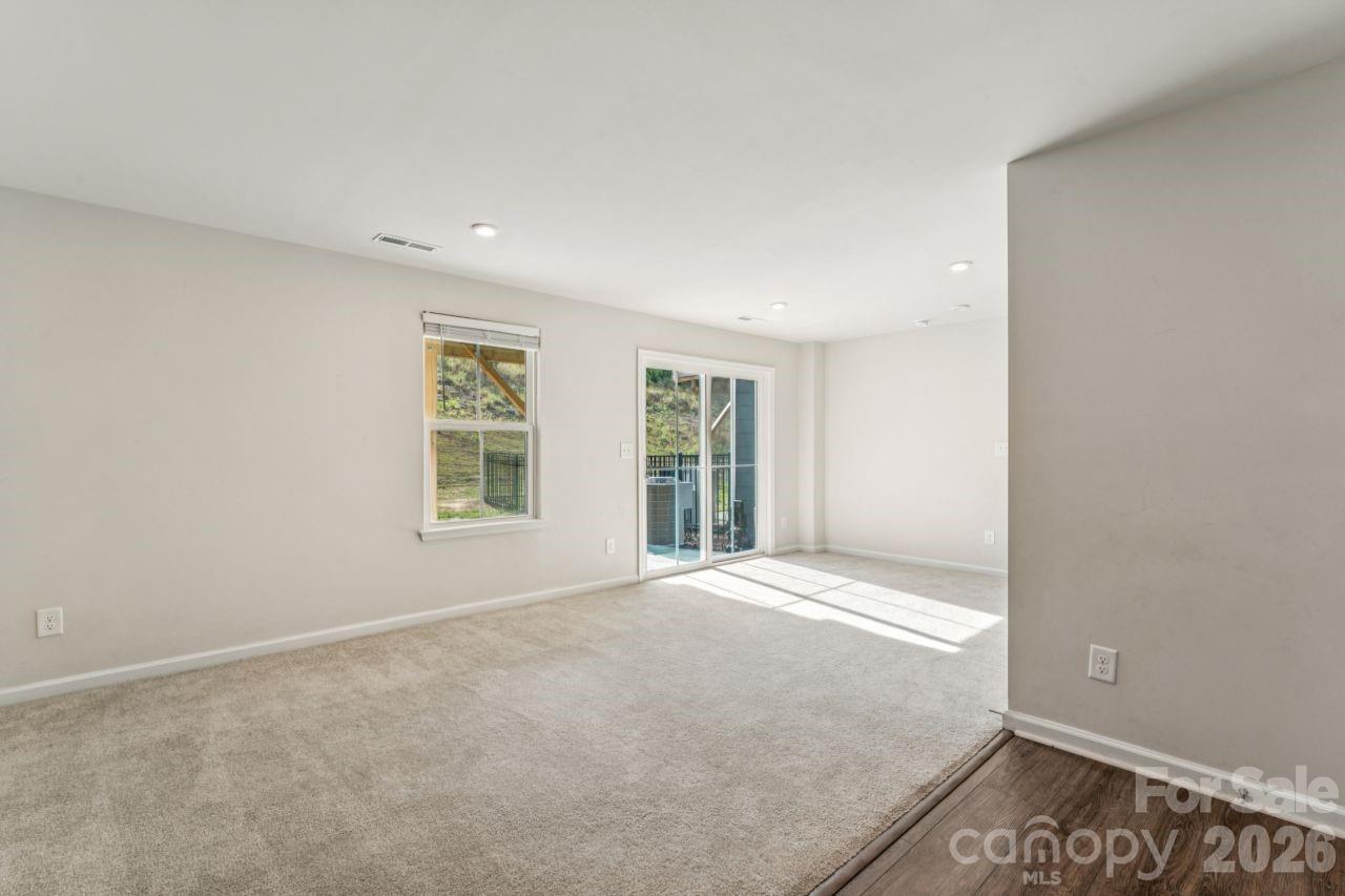 Trinity Townes - Residential