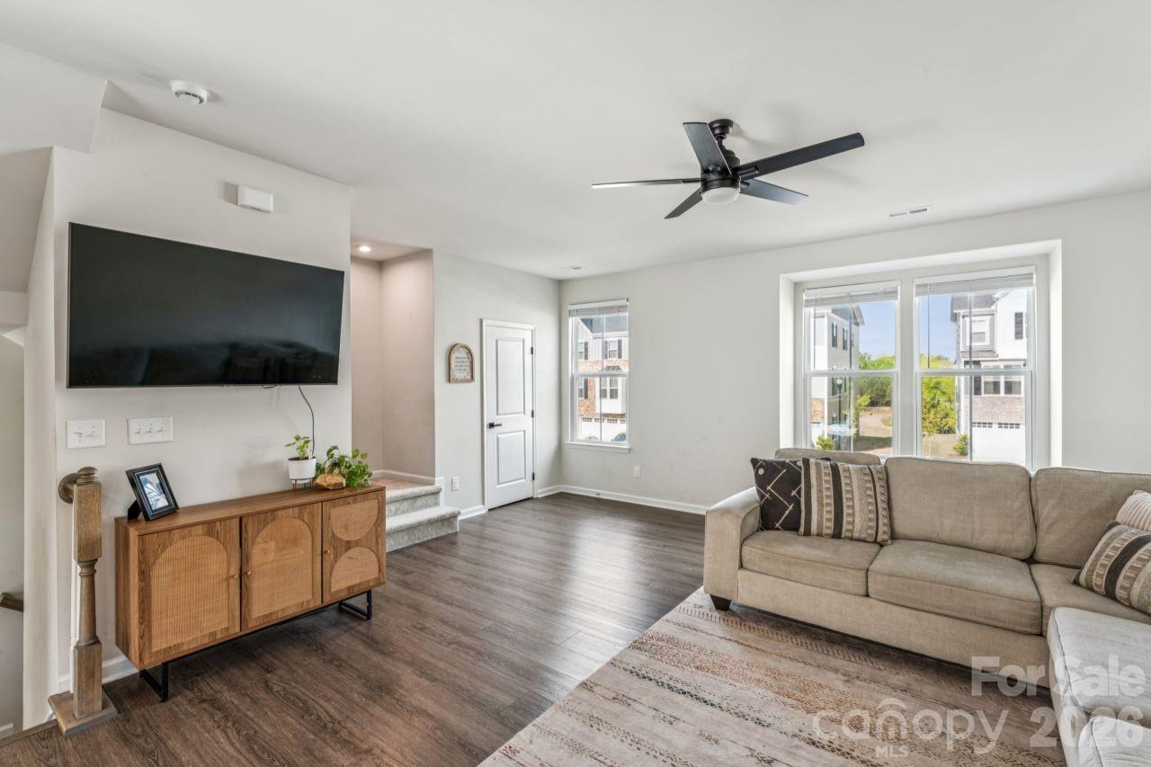 Trinity Townes - Residential
