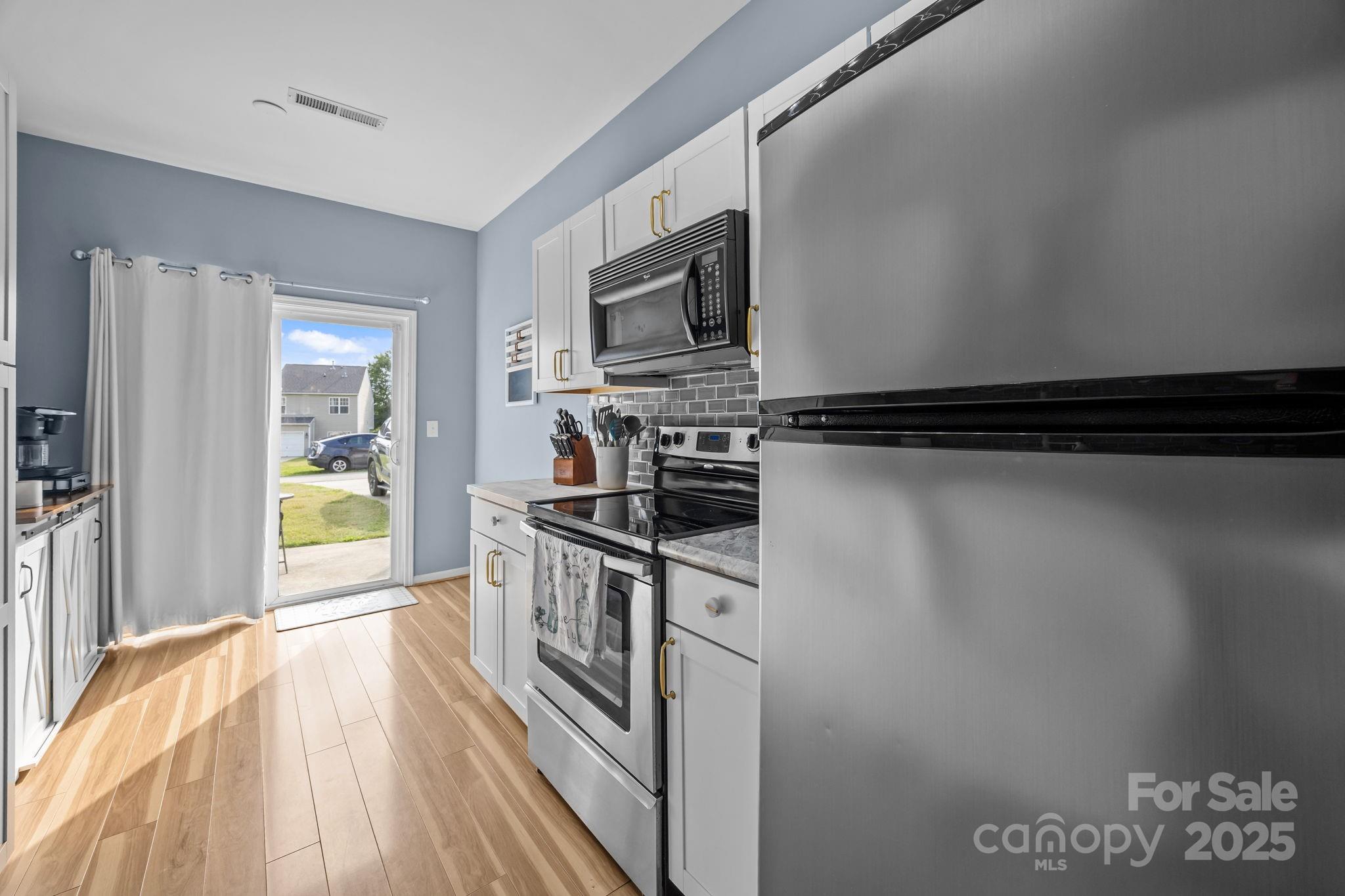 1020 Laparc Lane