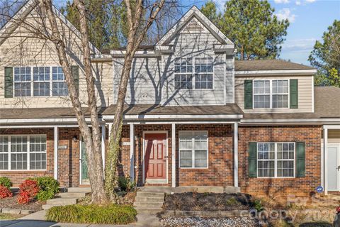 10923 Holly Ridge Boulevard Charlotte NC 28216