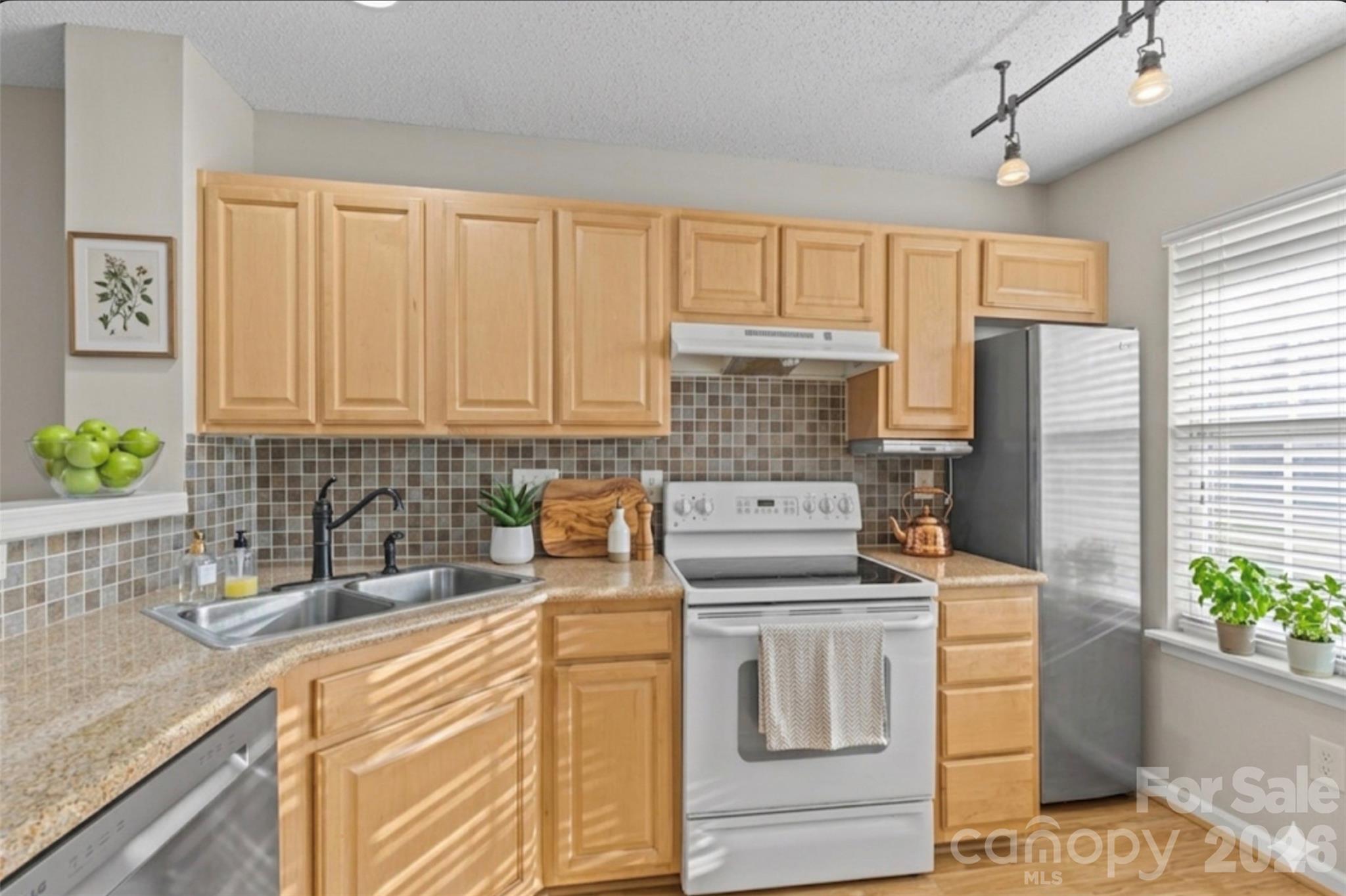 Holly Ridge - Residential