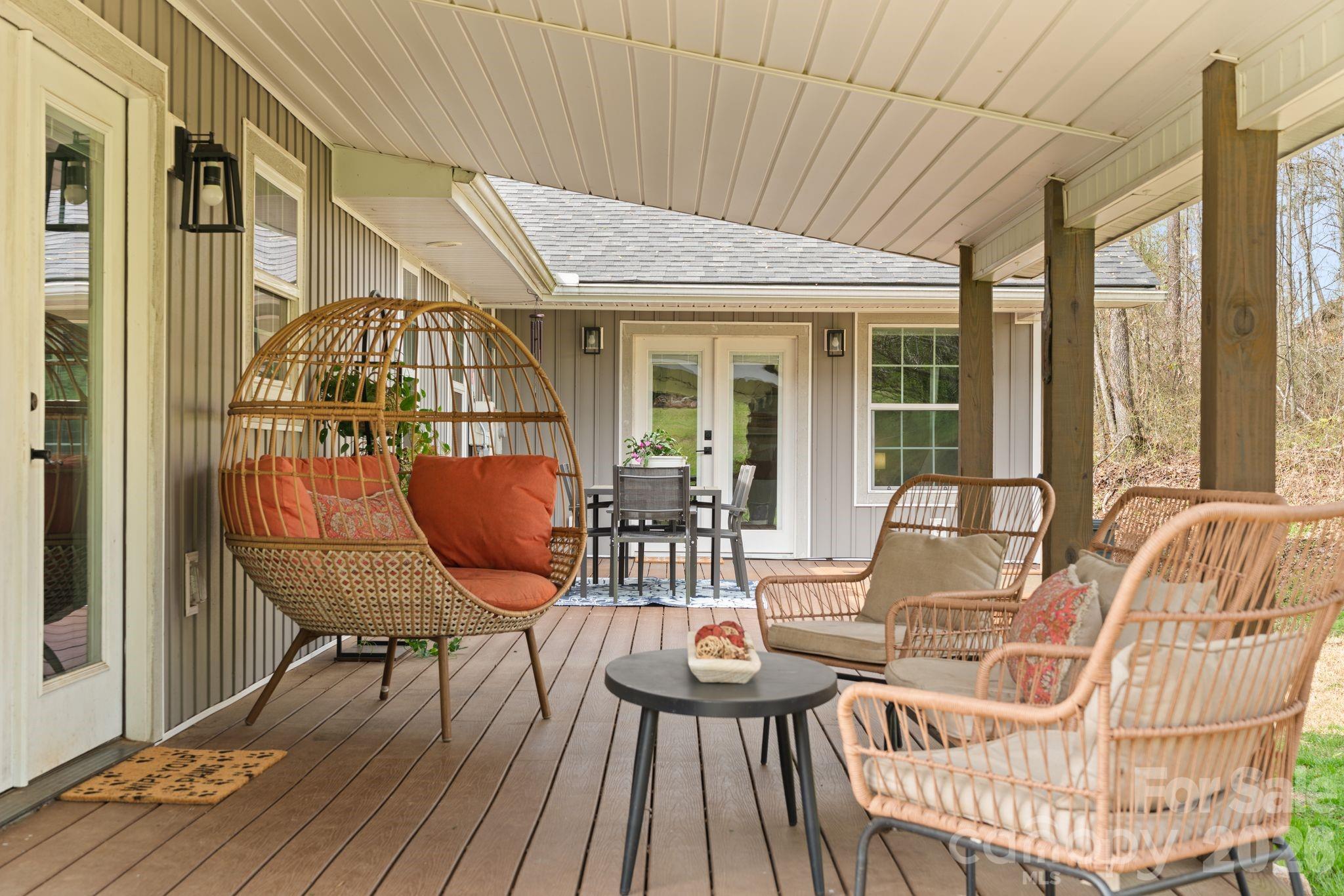 527 Floyd Blackwell Road