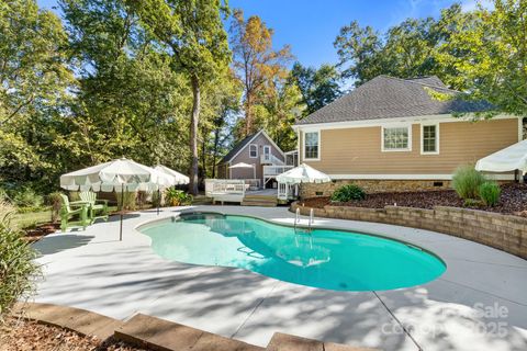 405 Saint Andrews Road Statesville NC 28625