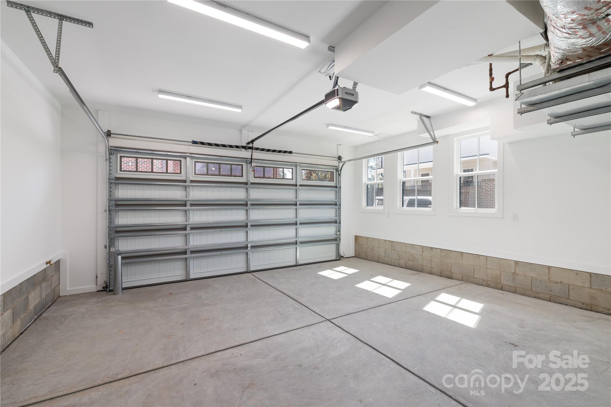 3115 Pinehurst Place