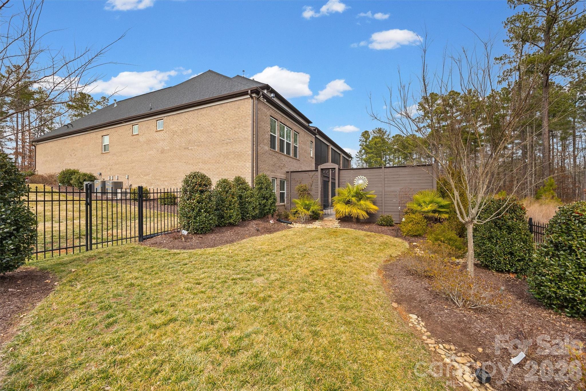 The Falls at Weddington - Residential