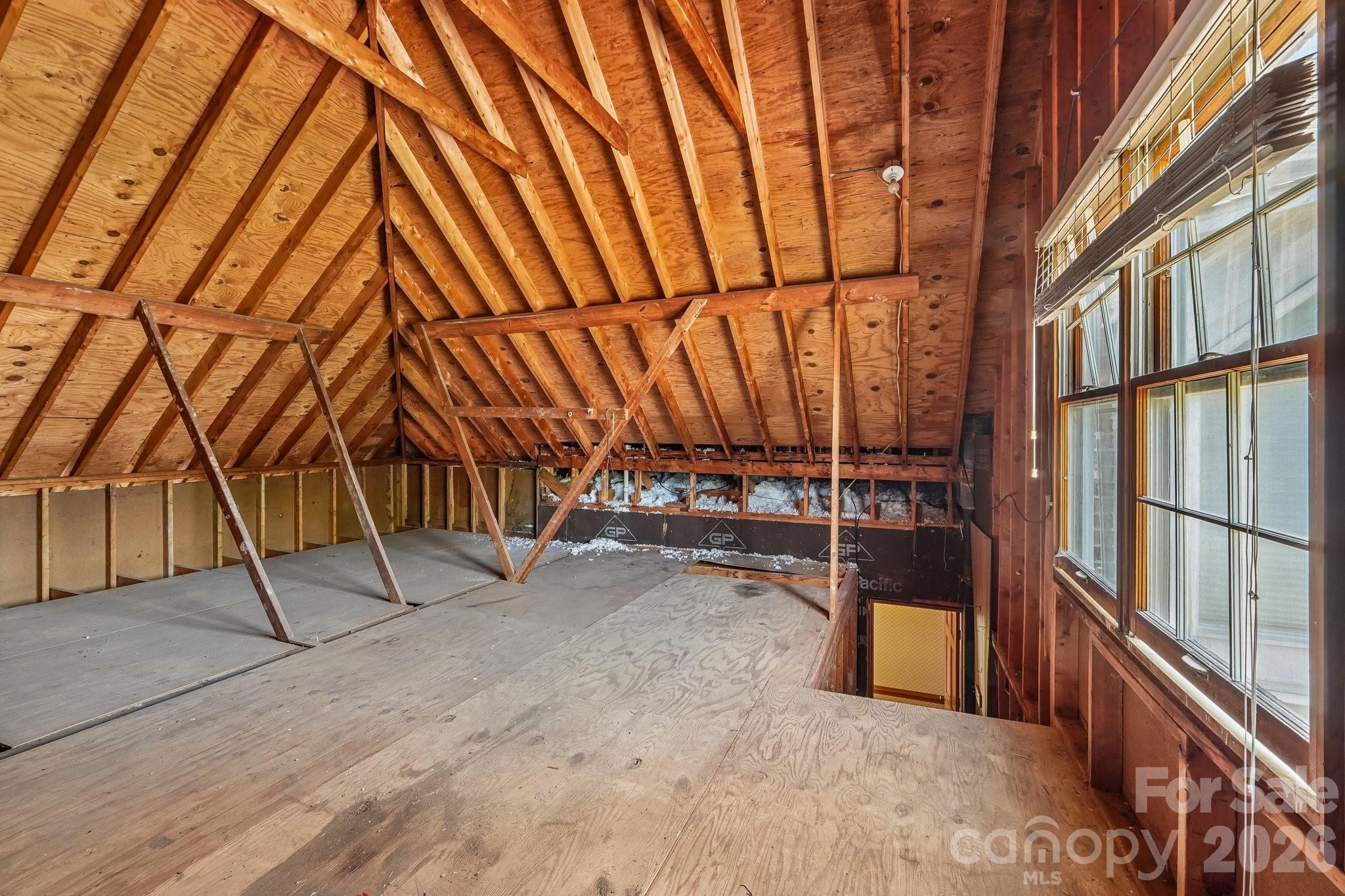 Deering Oaks - Residential