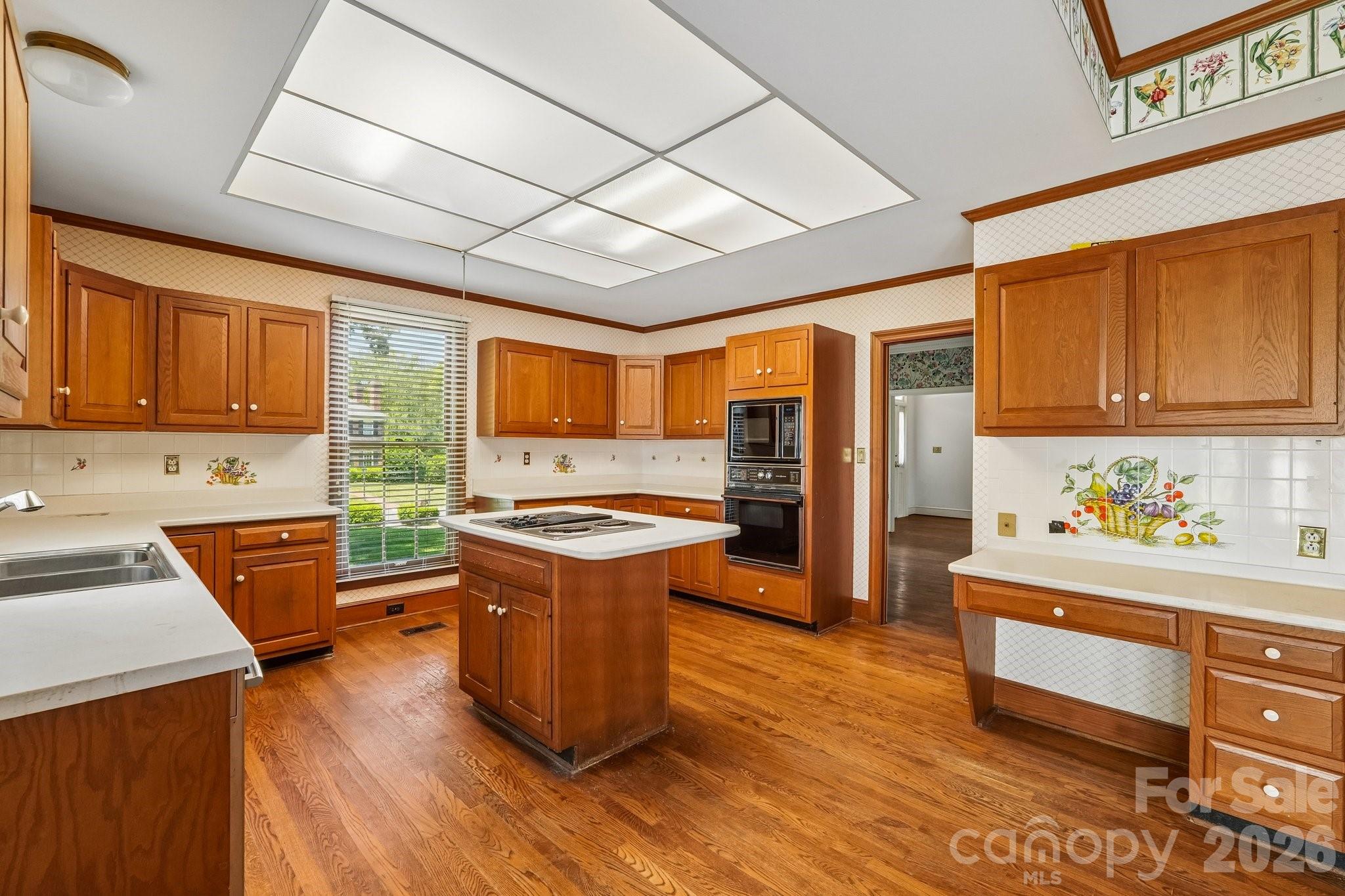 Deering Oaks - Residential