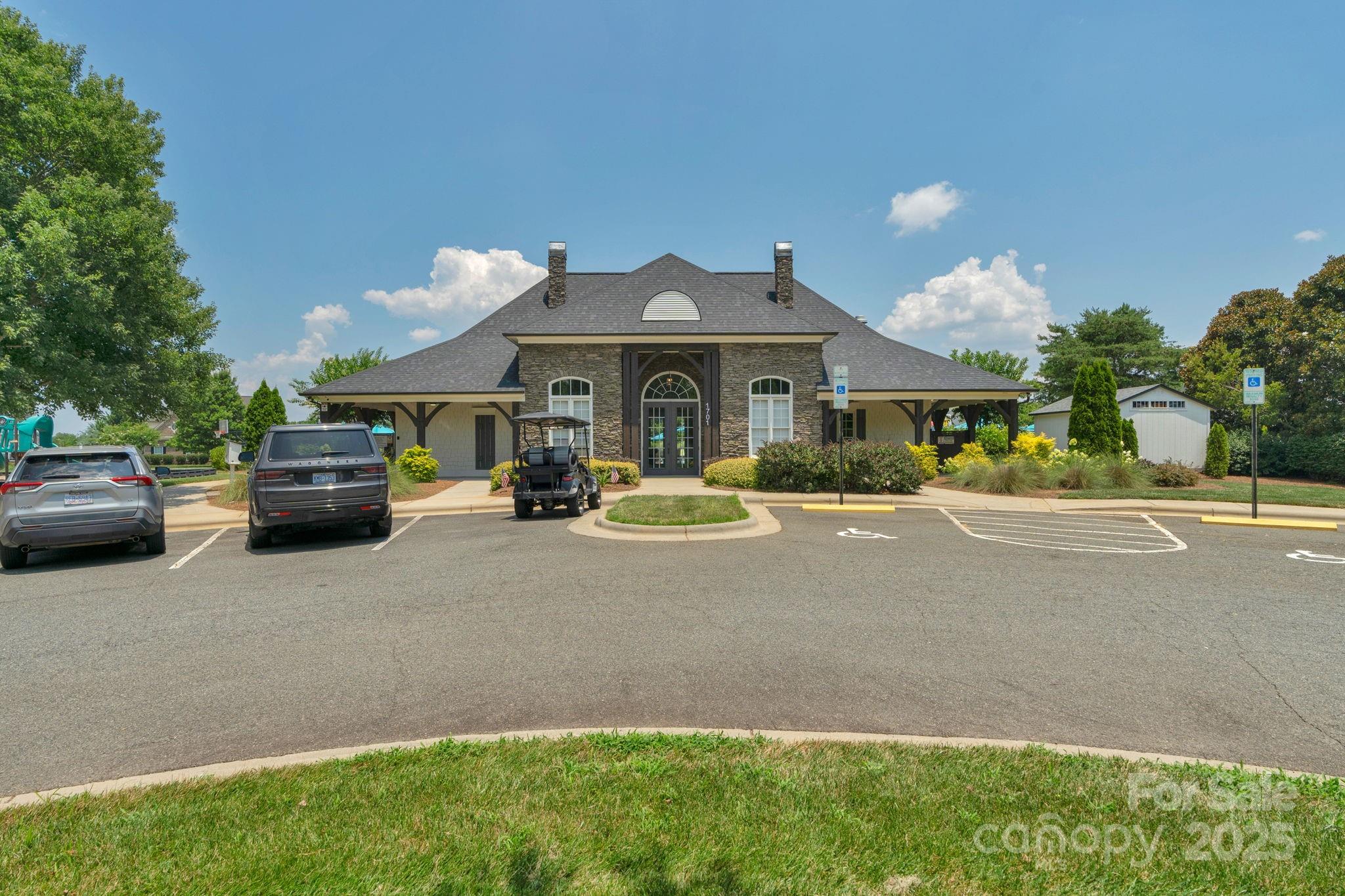 Briarcrest - Residential