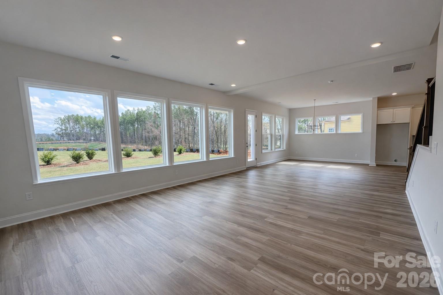 Hardy Pond - Residential