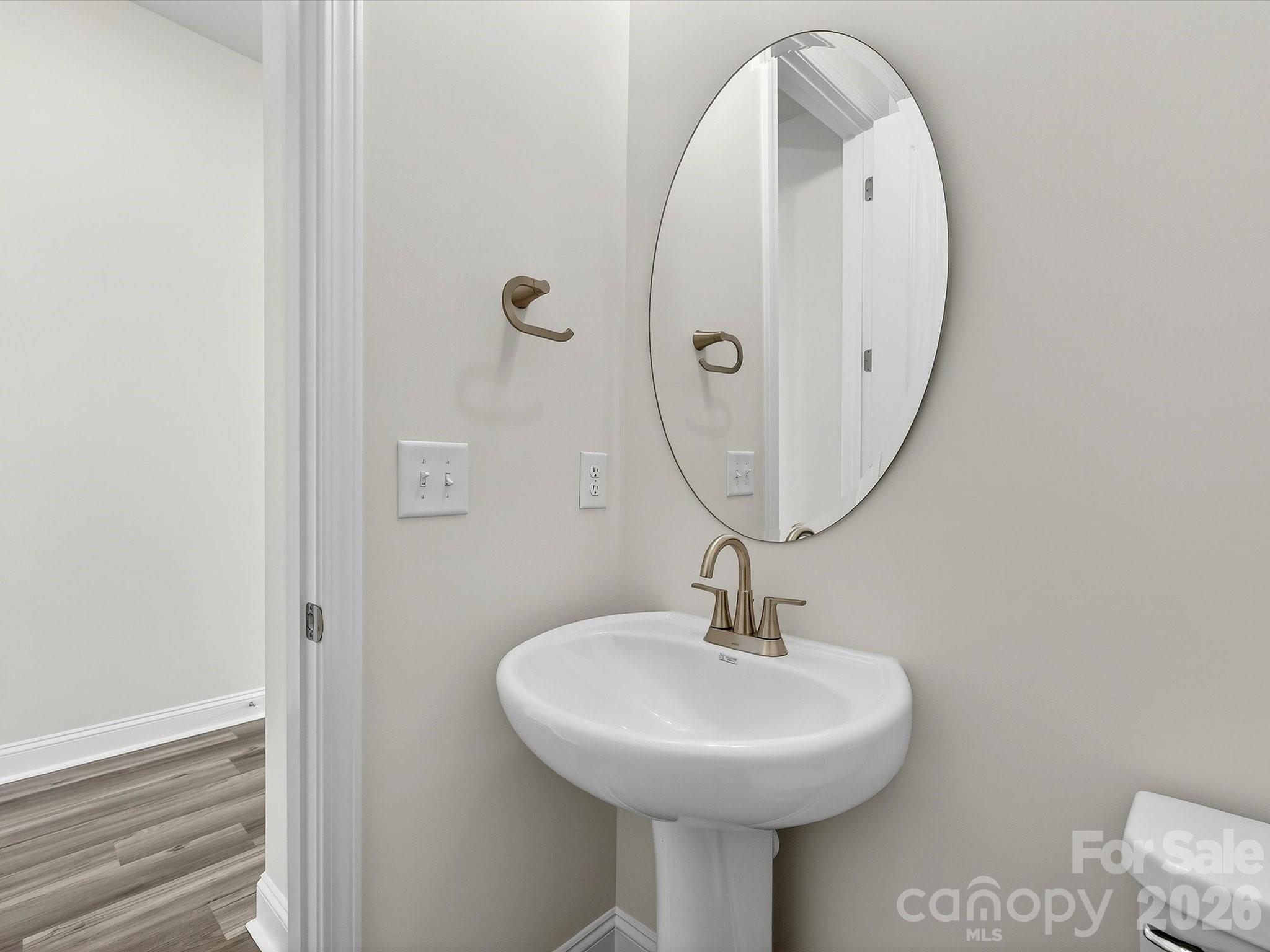 Hardy Pond - Residential