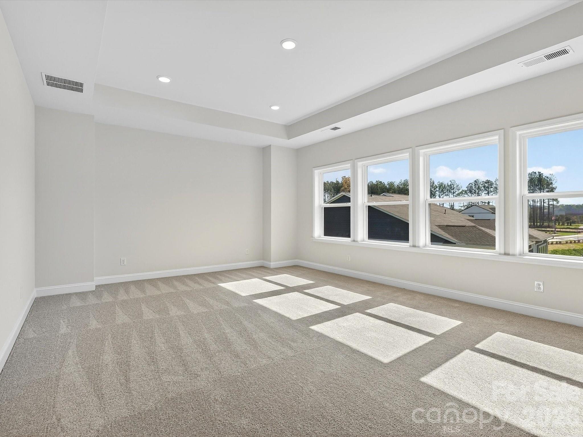 Hardy Pond - Residential