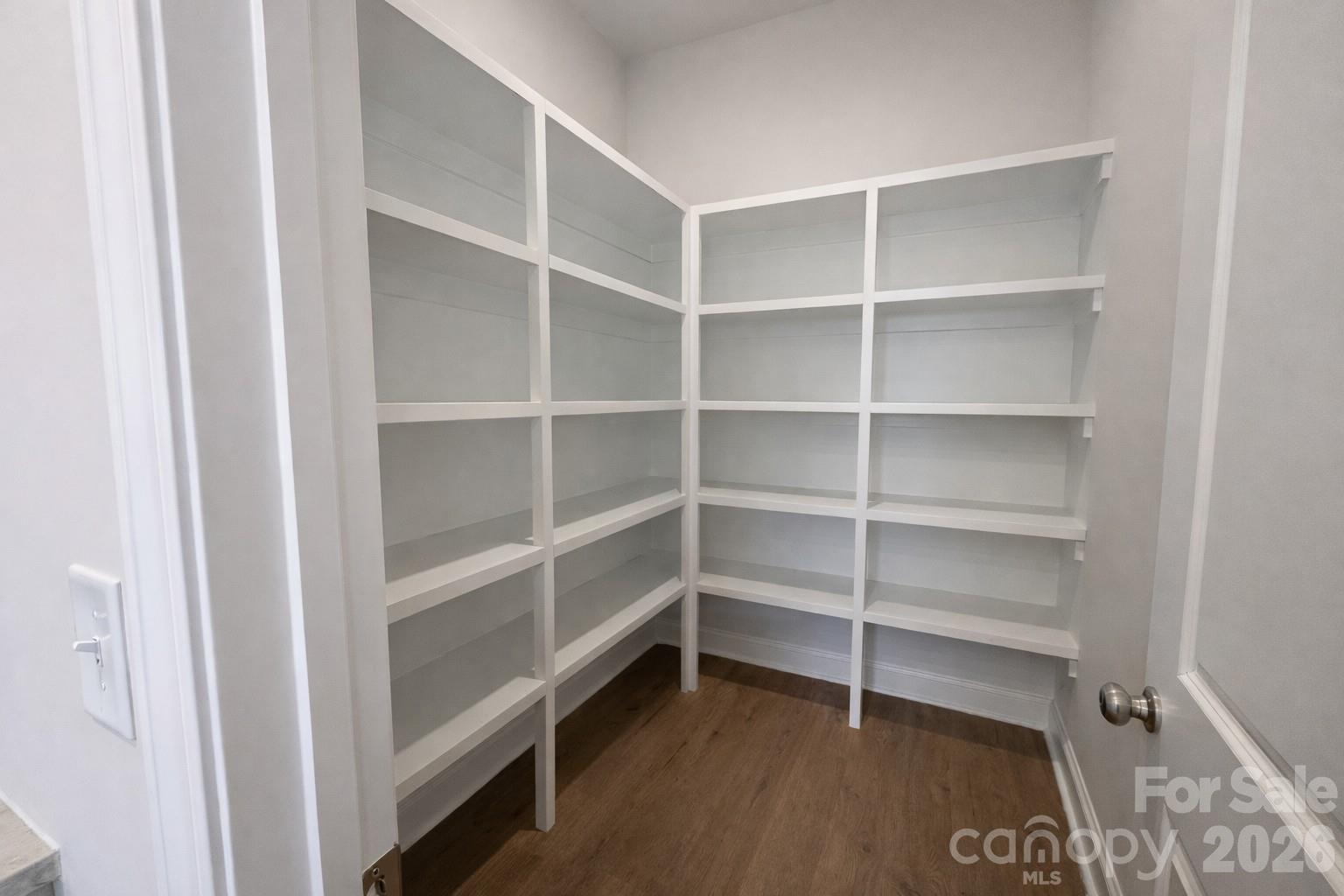 Hardy Pond - Residential