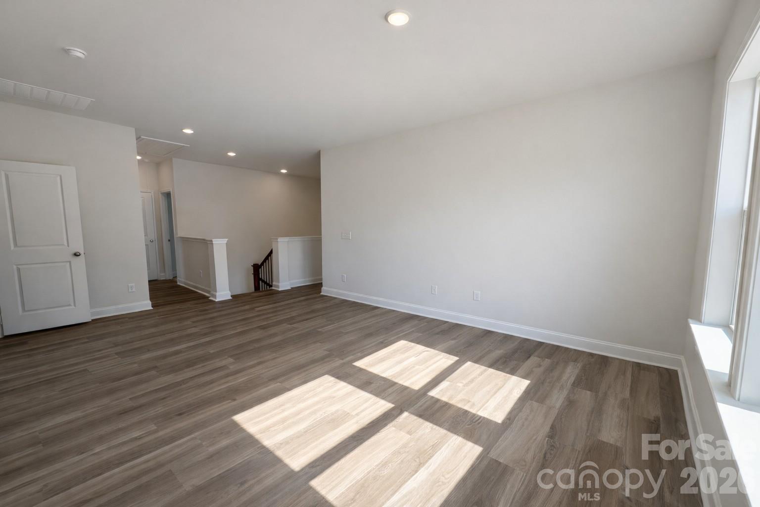 Hardy Pond - Residential