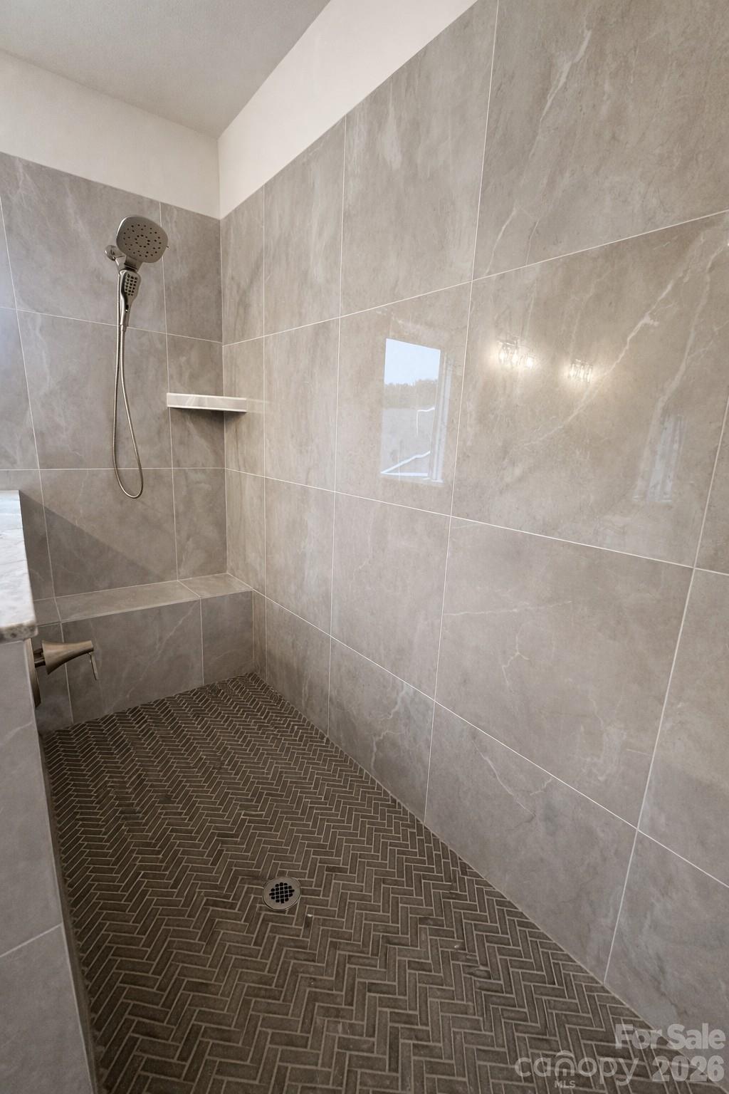 Hardy Pond - Residential