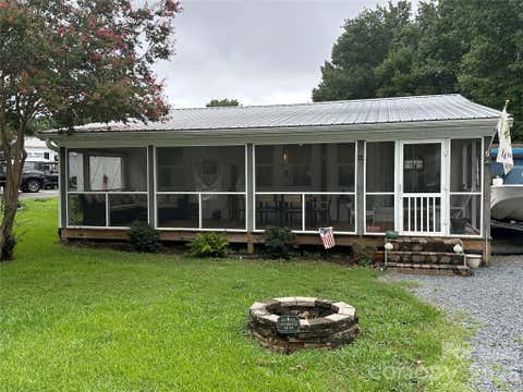 Photo of 120 Cardinal Drive, New London, NC 28127 (MLS # 4408454)