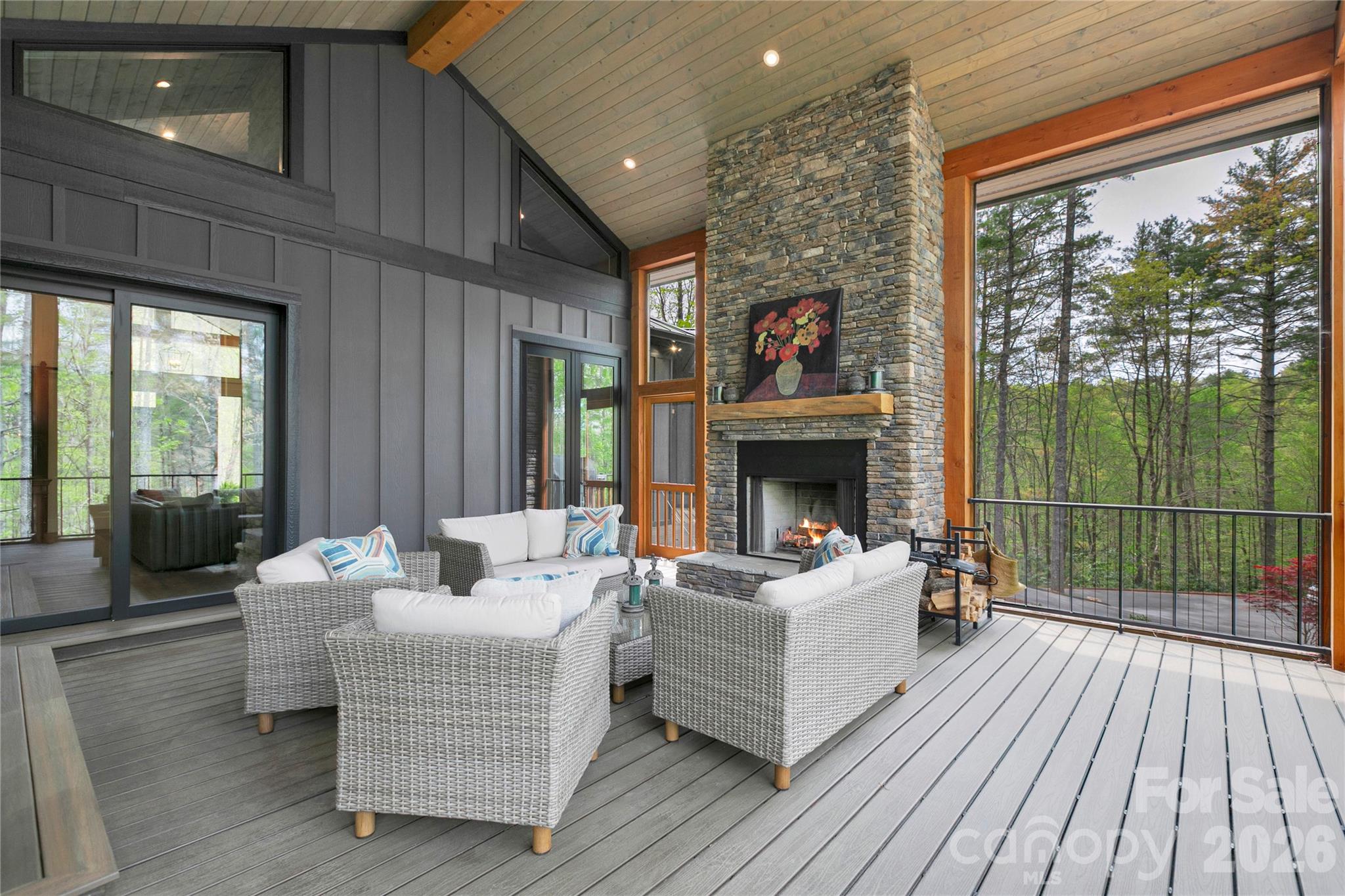 Connestee Falls - Residential