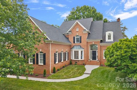Photo of 16110 Covington Point Lane, Huntersville, NC 28078 (MLS # 4376661)