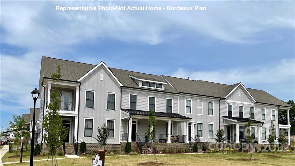 The Villas at Tuckers Walk - Residential