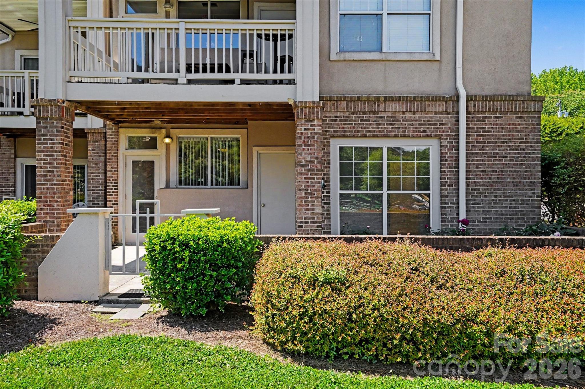 104 Pier 33 Drive 301