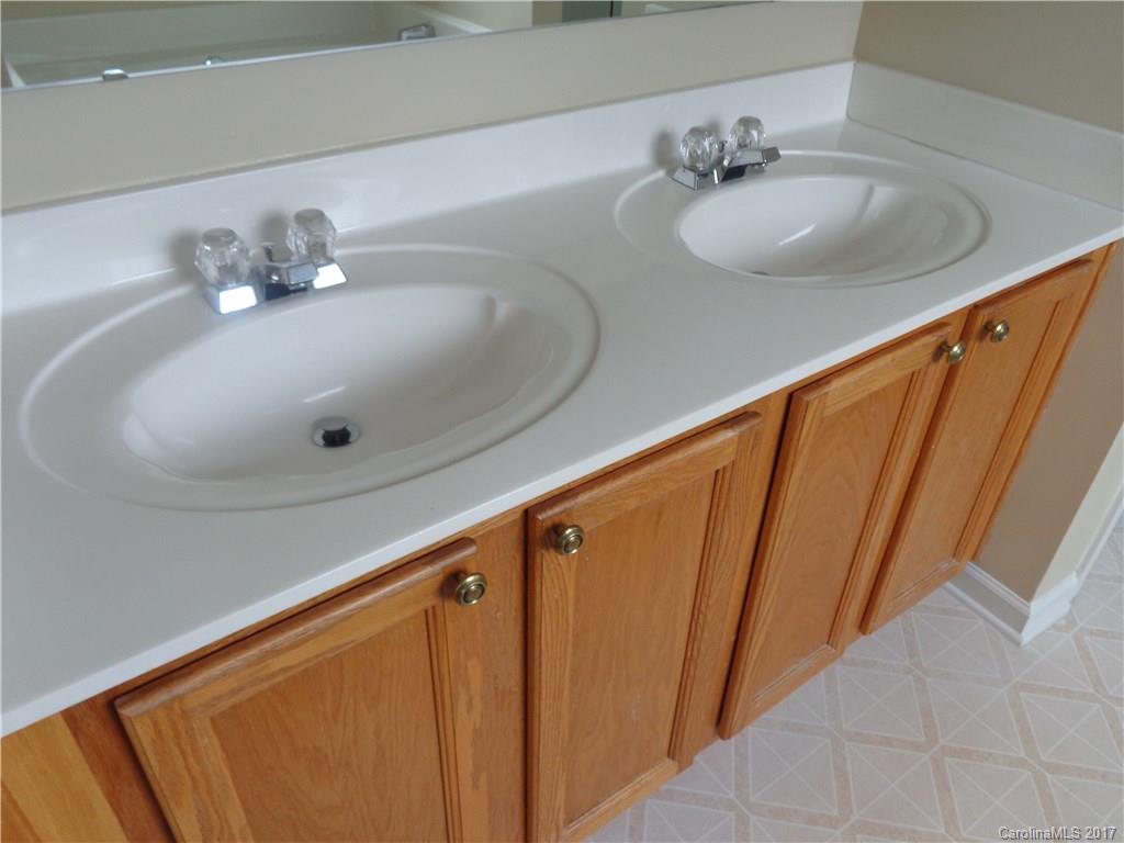 Steelecroft Place - Residential Lease